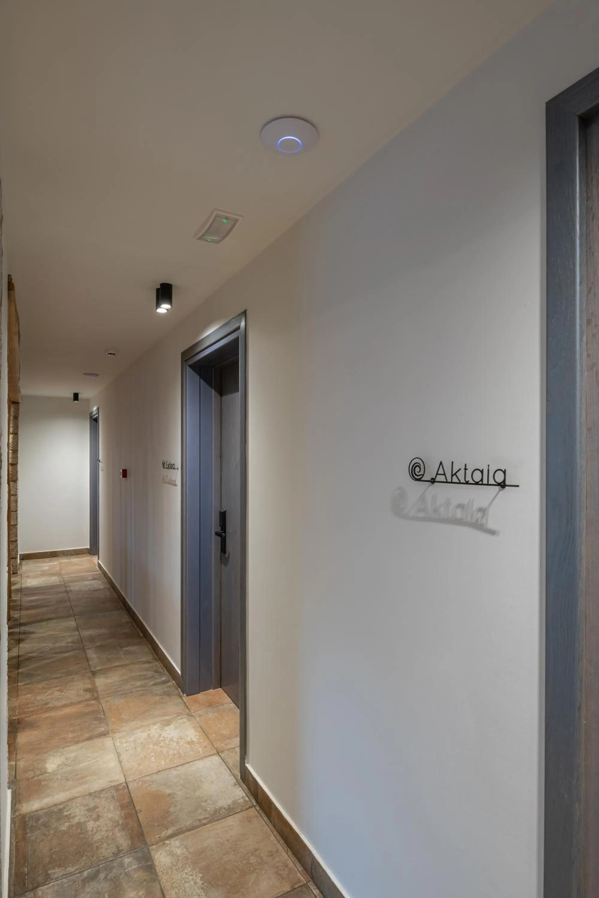 NISSEA Boutique Hotel