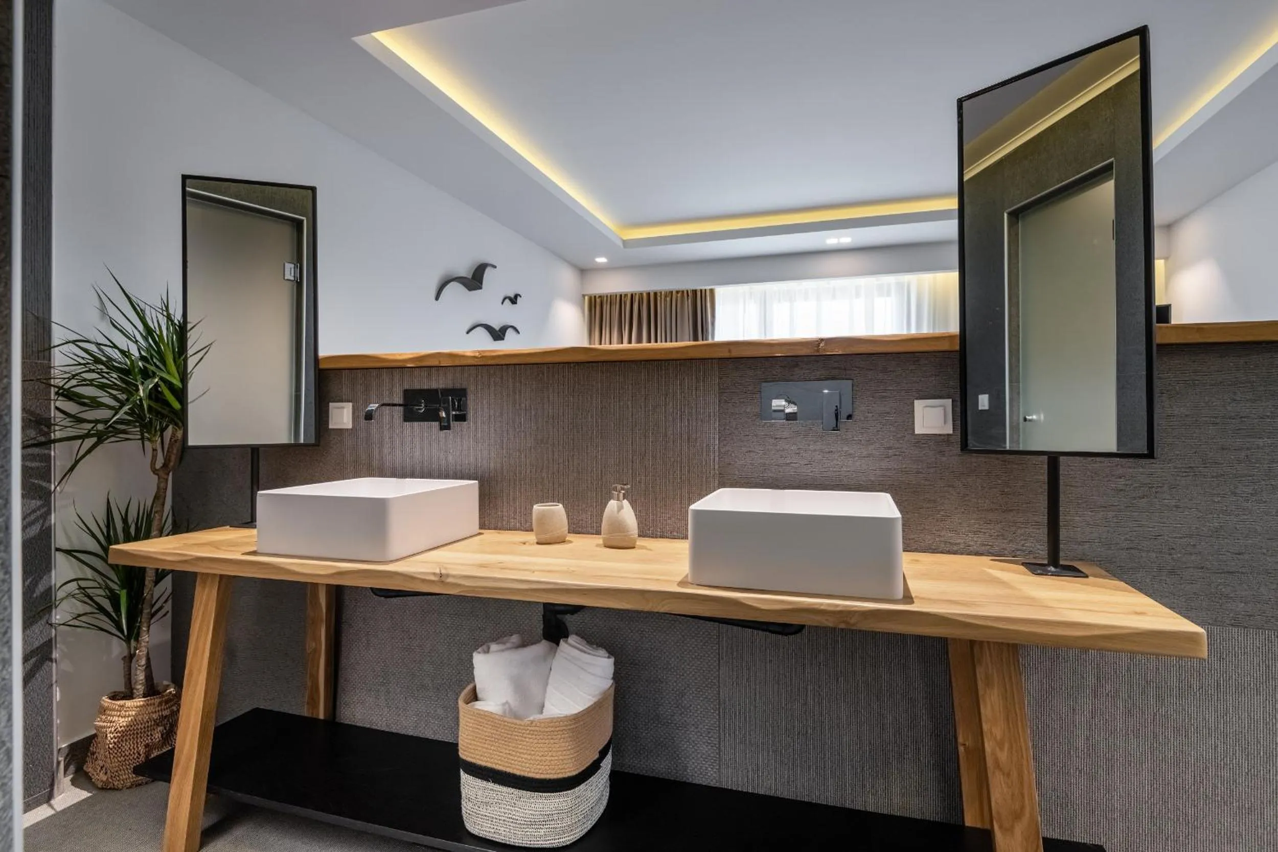 NISSEA Boutique Hotel