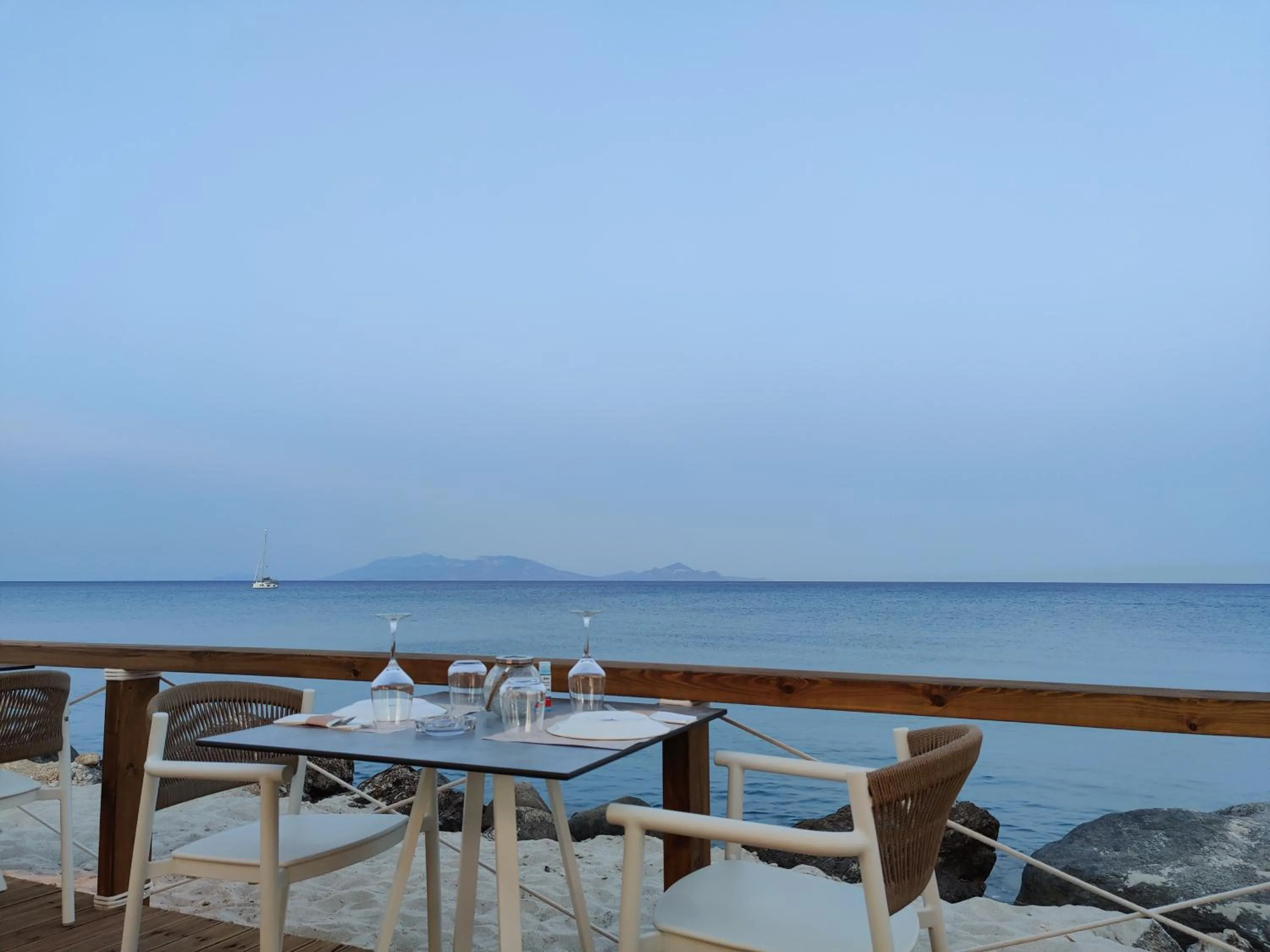 Restaurant/places to eat in NISSEA Boutique Hotel