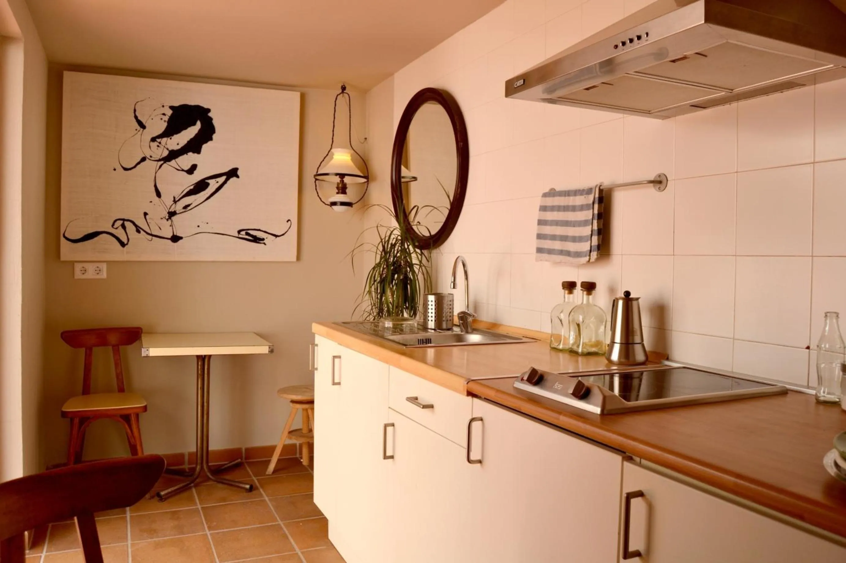 Kitchen or kitchenette in Marakasa B&B