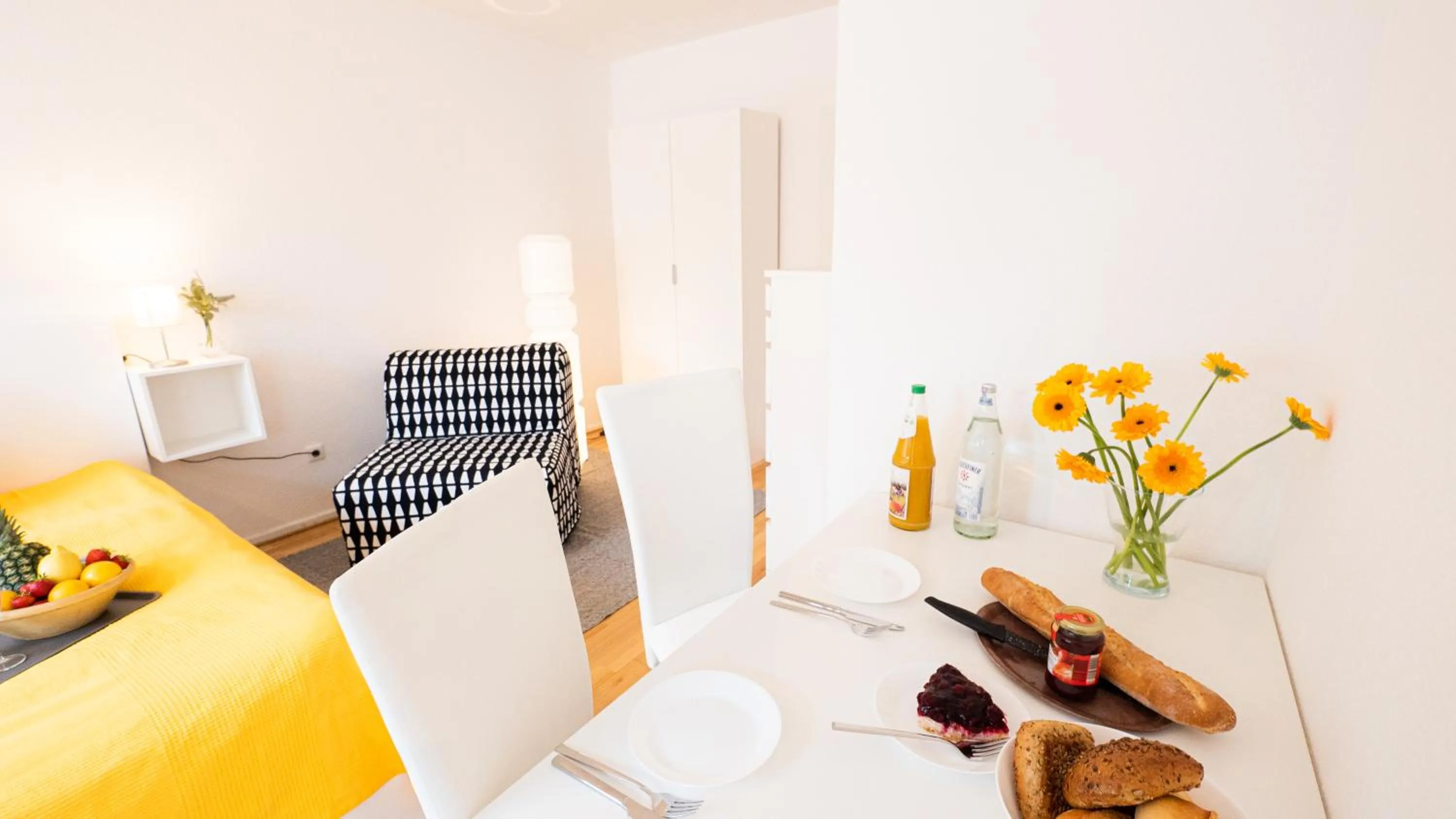 Other, Bed in Relax Aachener Boardinghouse Appartements Premium 1