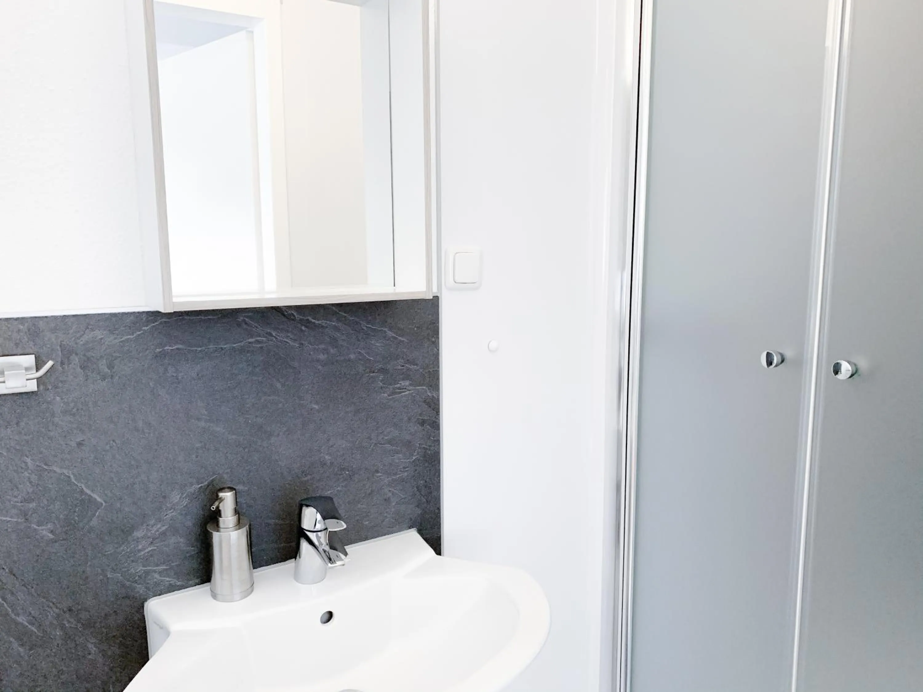 Bathroom in Relax Aachener Boardinghouse Appartements Premium 1