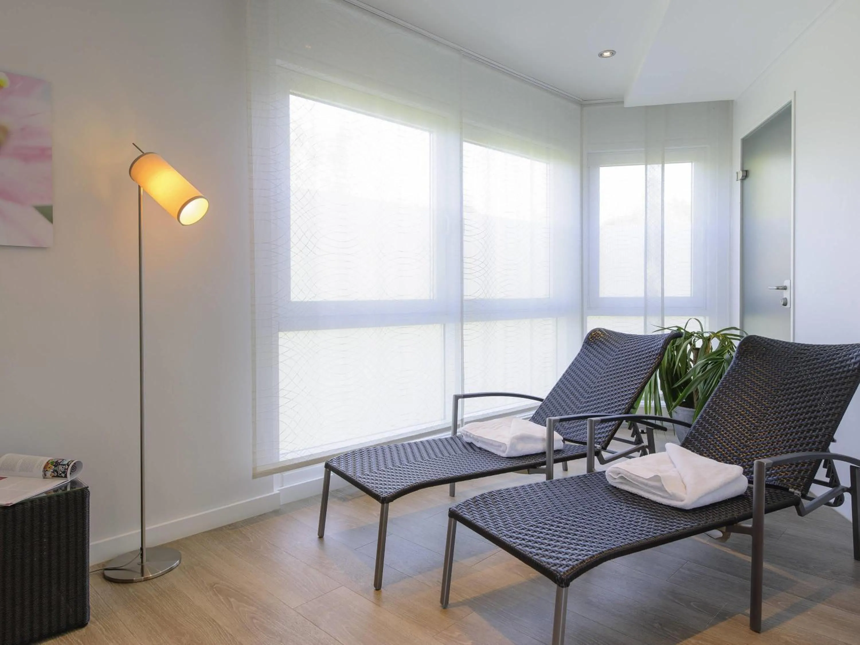 Other in Mercure Kamen Unna