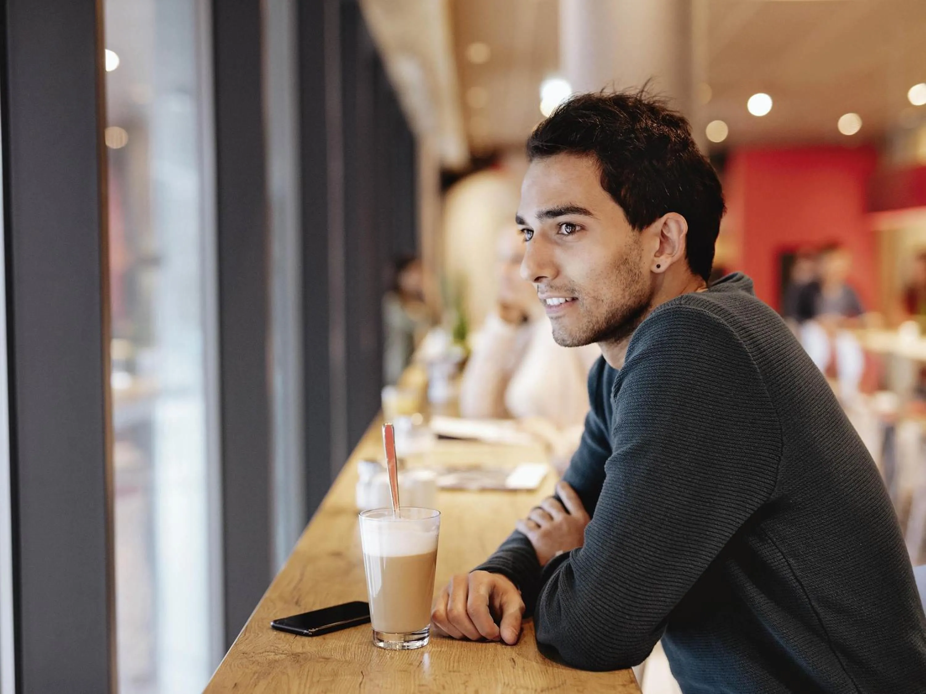 Restaurant/places to eat in Mercure Kamen Unna