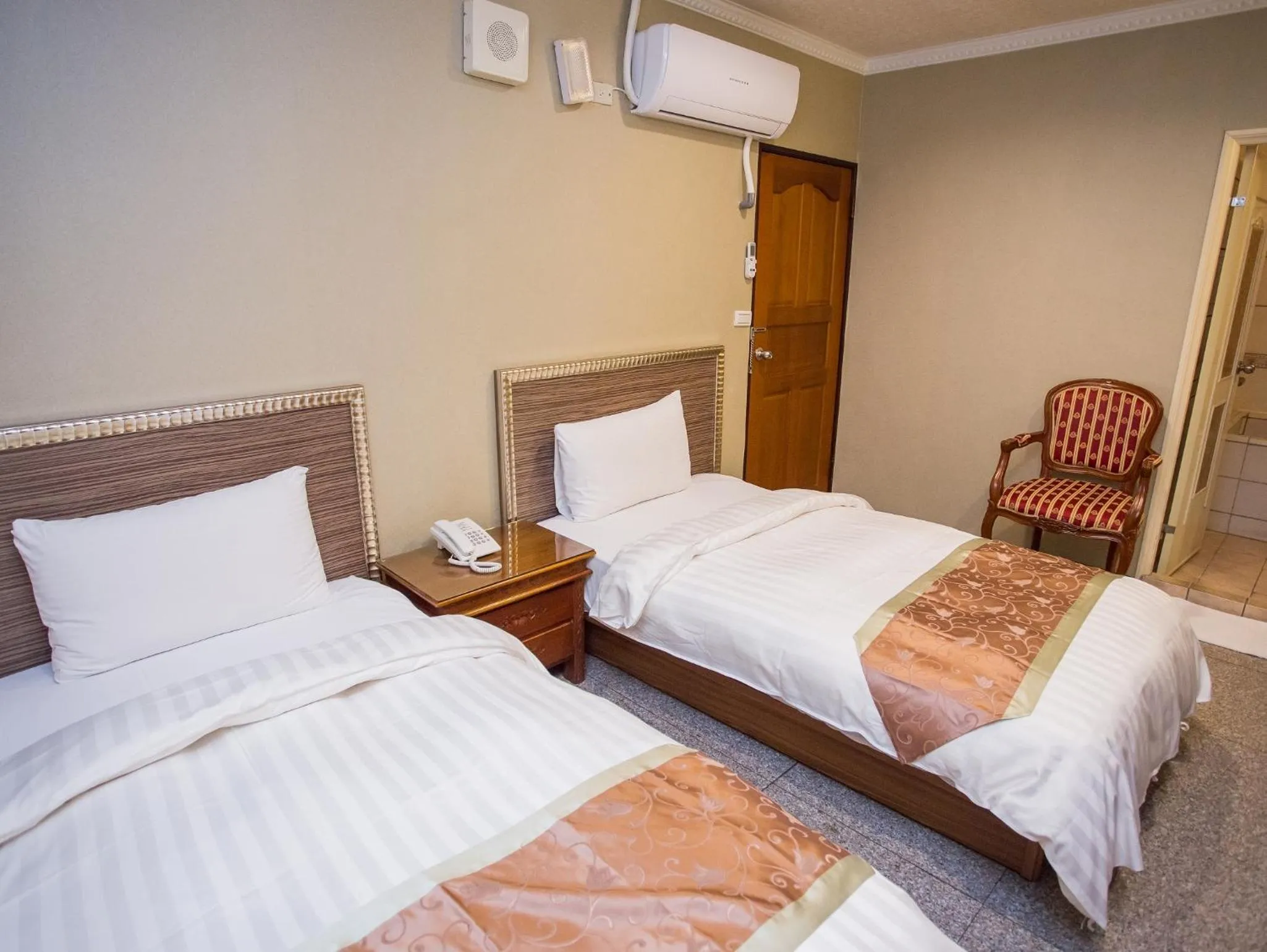 Bed in Mei Jia Mei Hotel