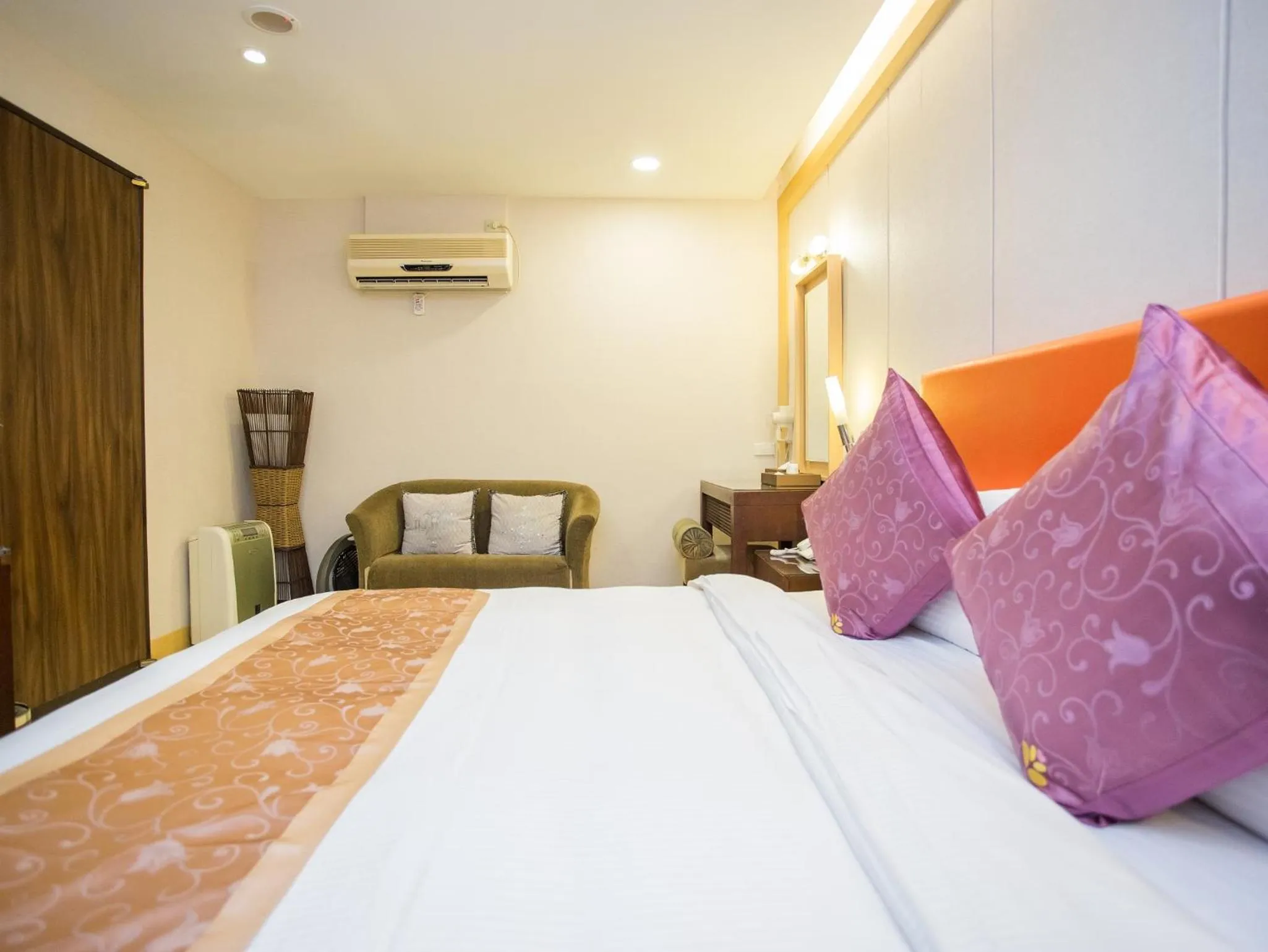 Bed in Mei Jia Mei Hotel