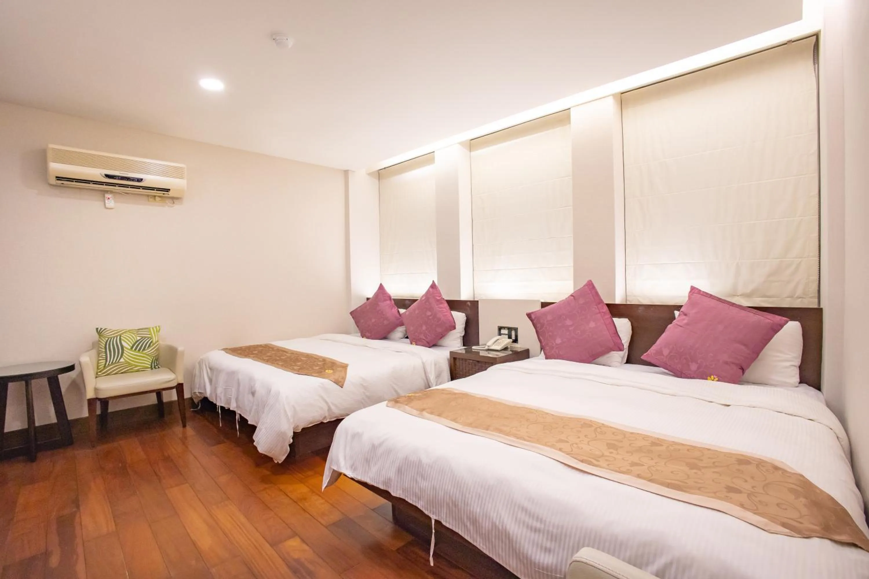 Bed in Mei Jia Mei Hotel