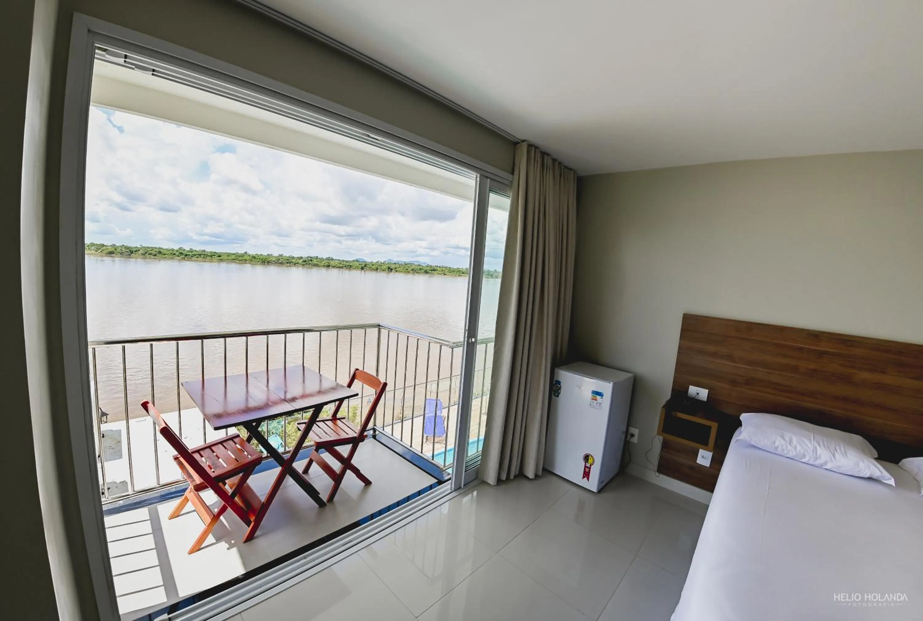 Bed in Hotel Orla do Rio Branco