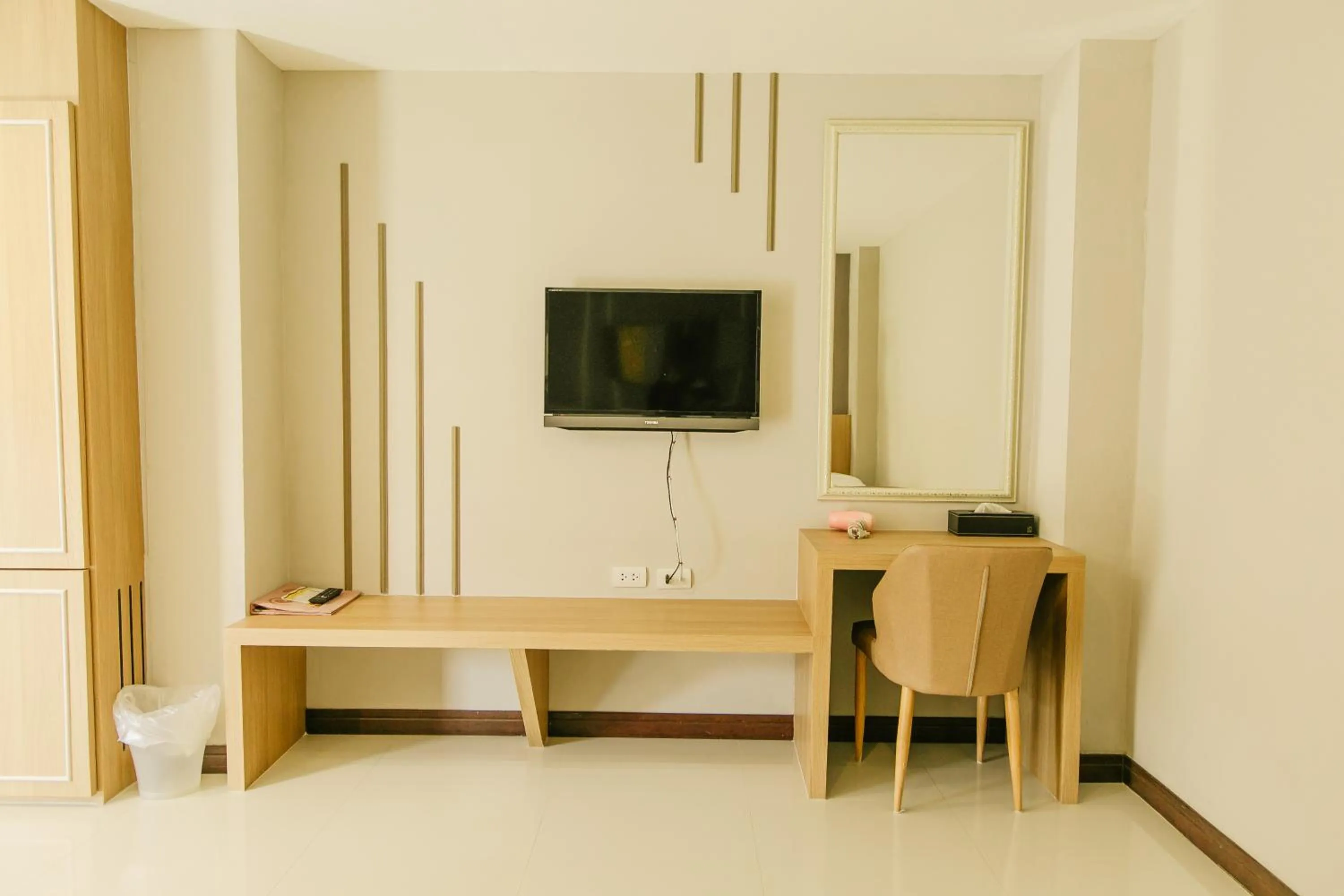 De Hug Hotel & Residence