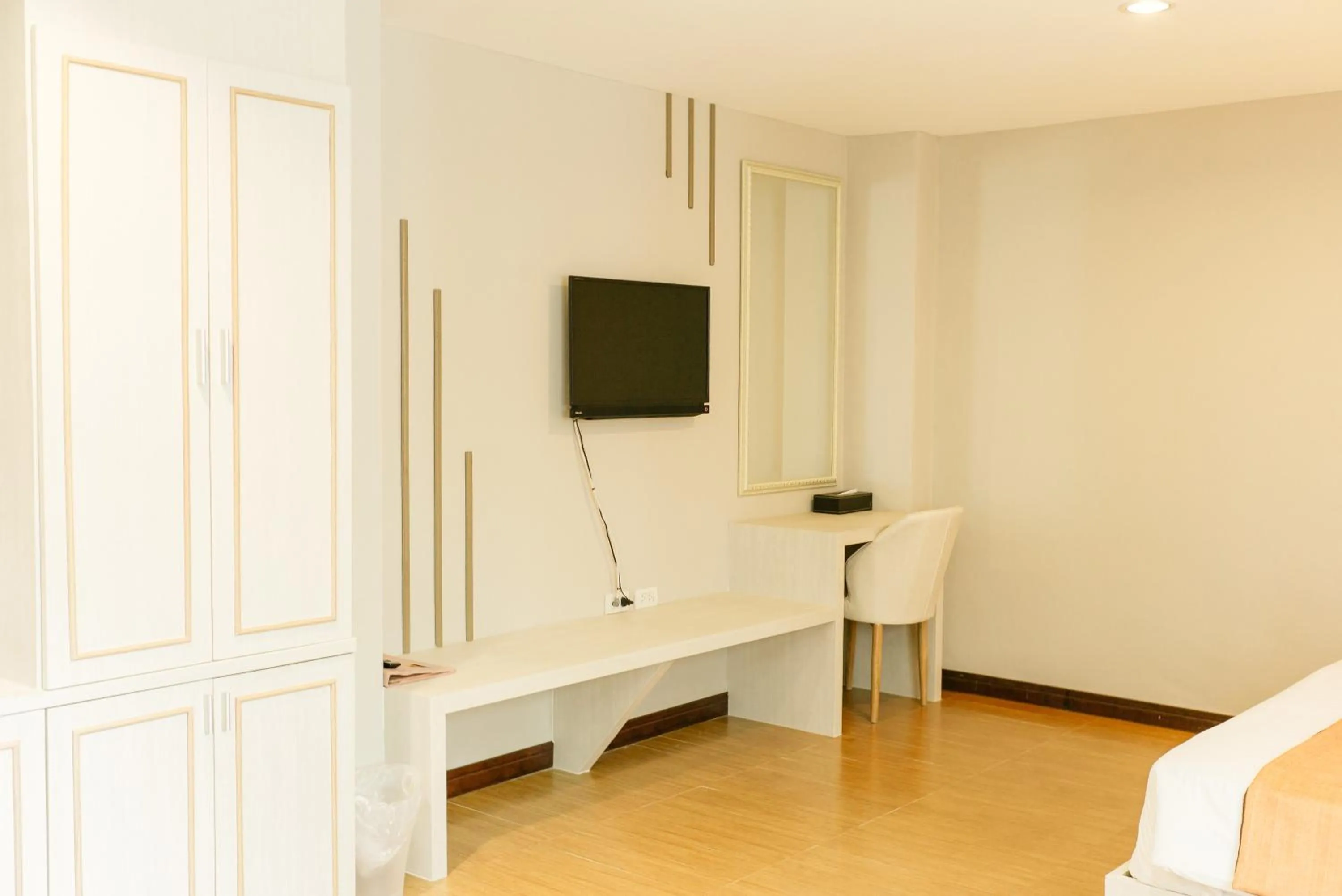 De Hug Hotel & Residence