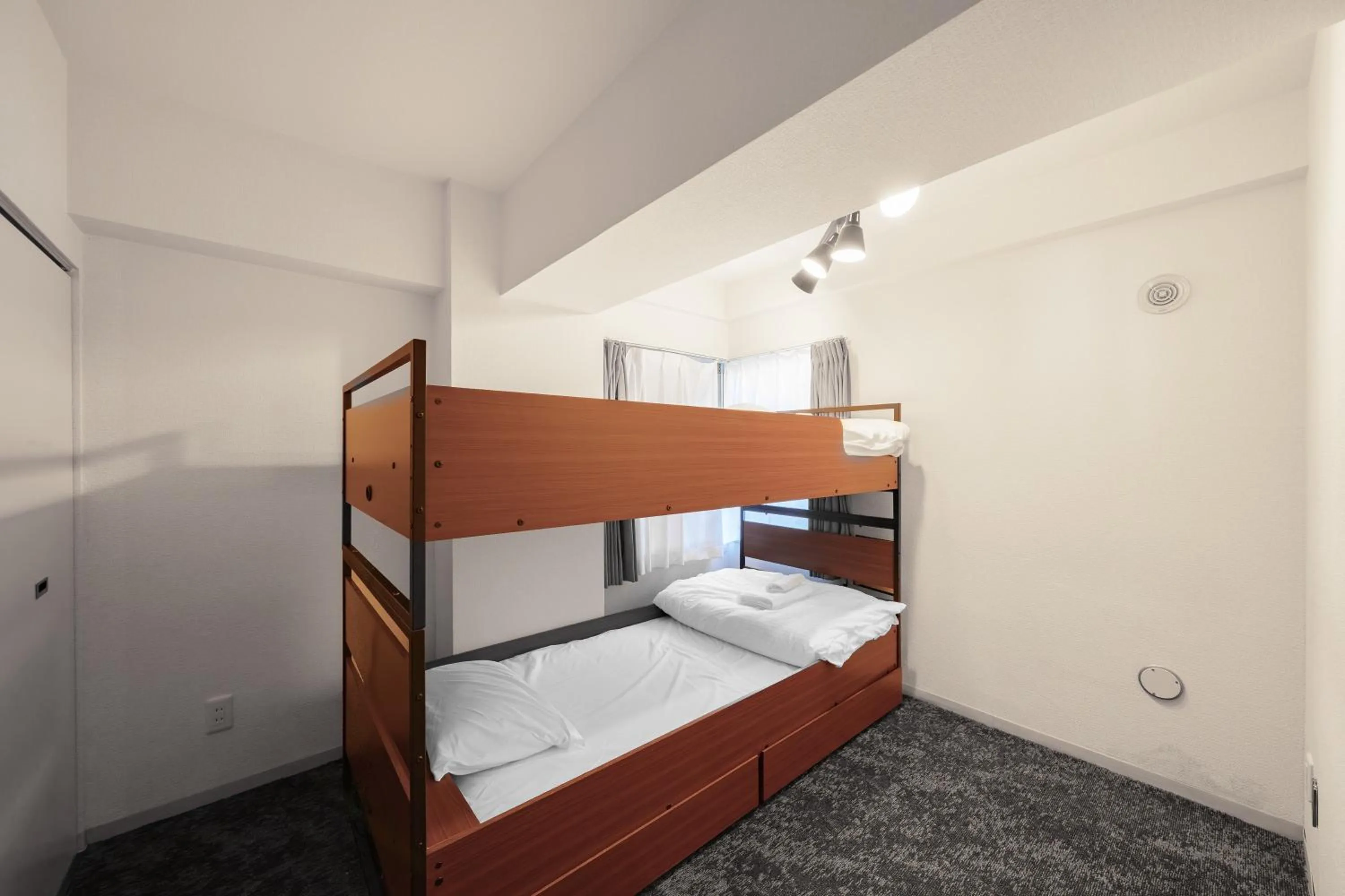 bunk bed, Bed in 88 Matsui Building Sapporo