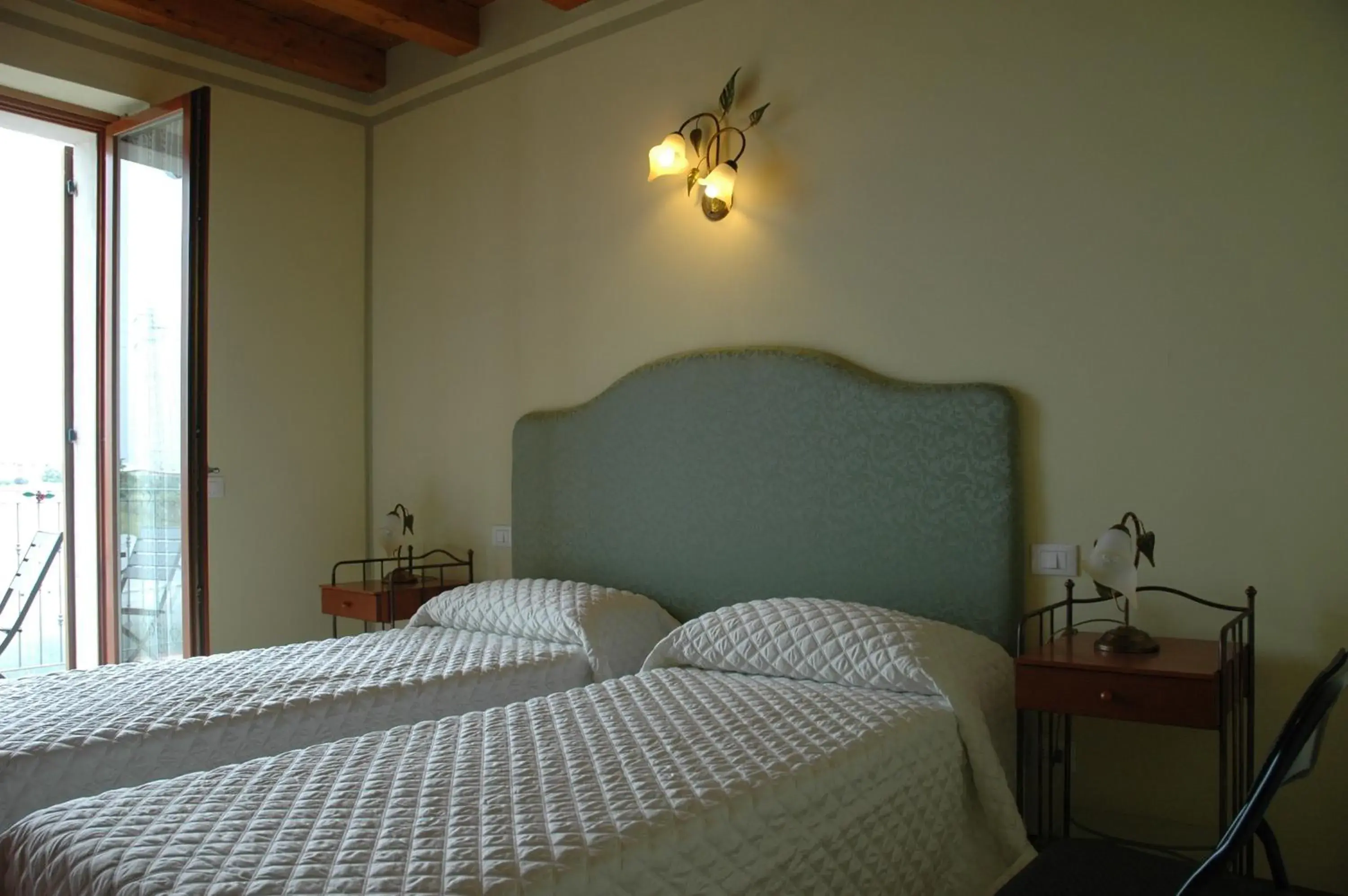 Double or Twin Room in Rose Rosse Double or Twin Room in Rose Rosse