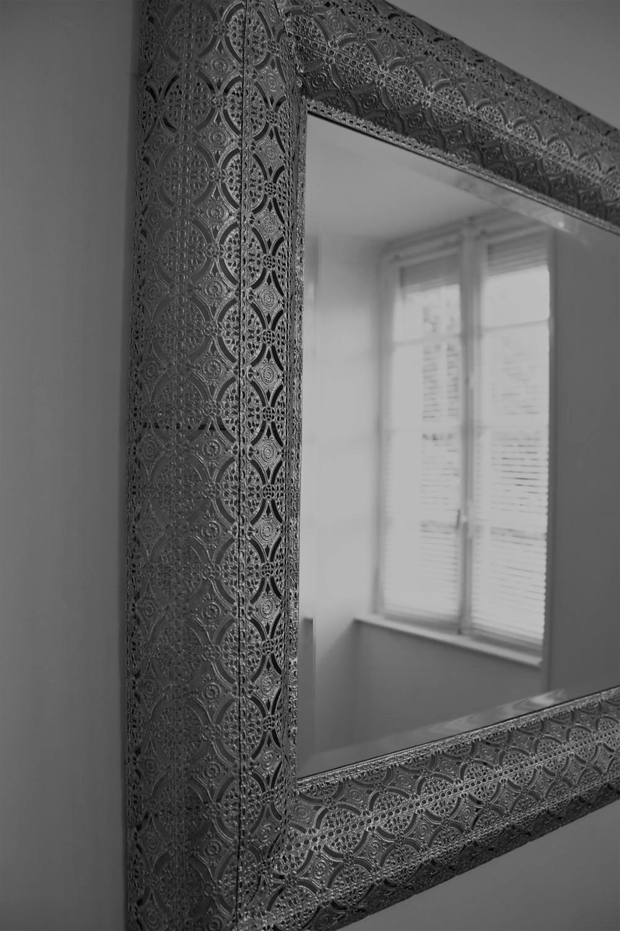 Decorative detail in Le Potier Jovial