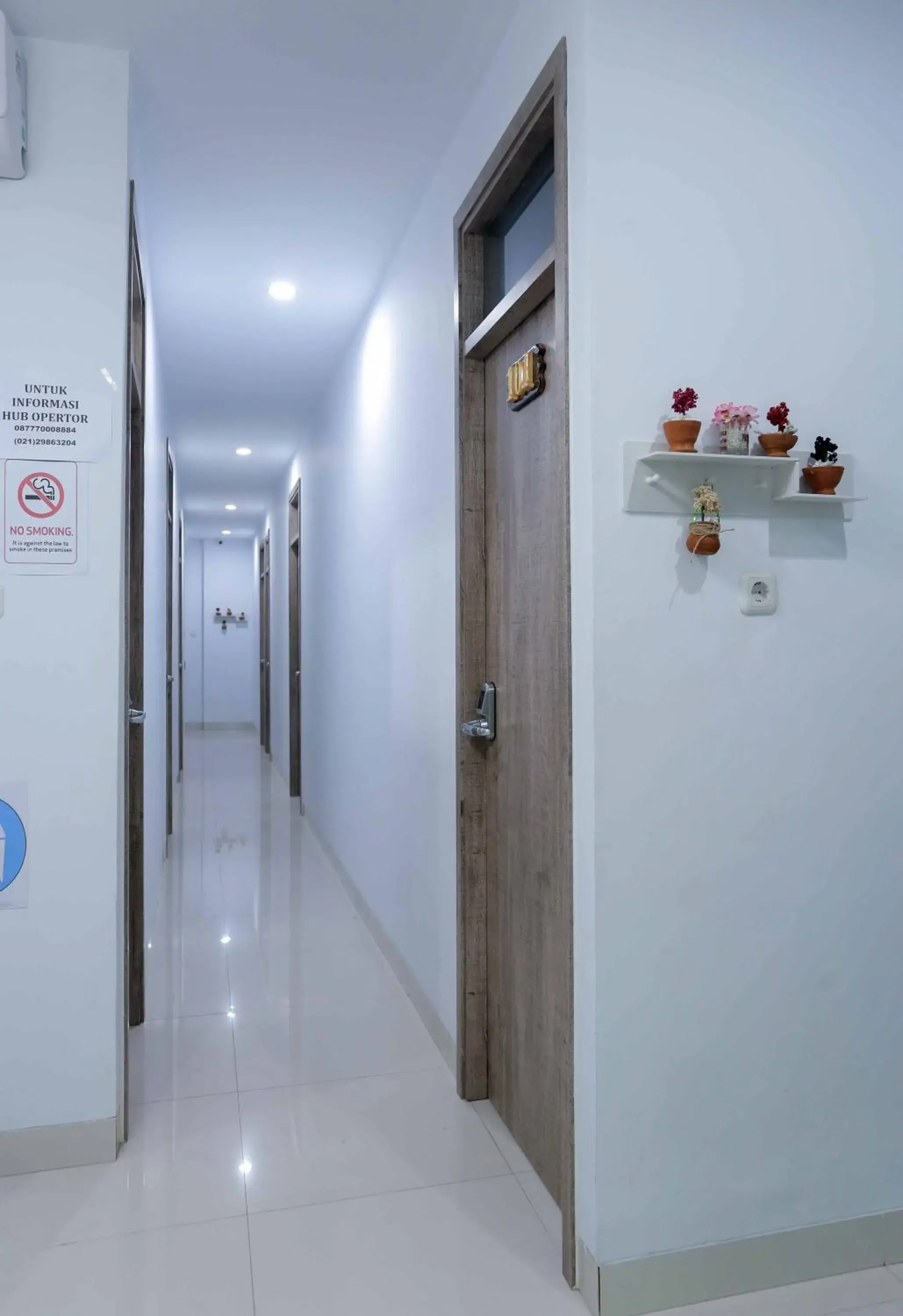 Deluxe Double Room in Amethyst cengkareng syariah Deluxe Double Room in Amethyst cengkareng syariah