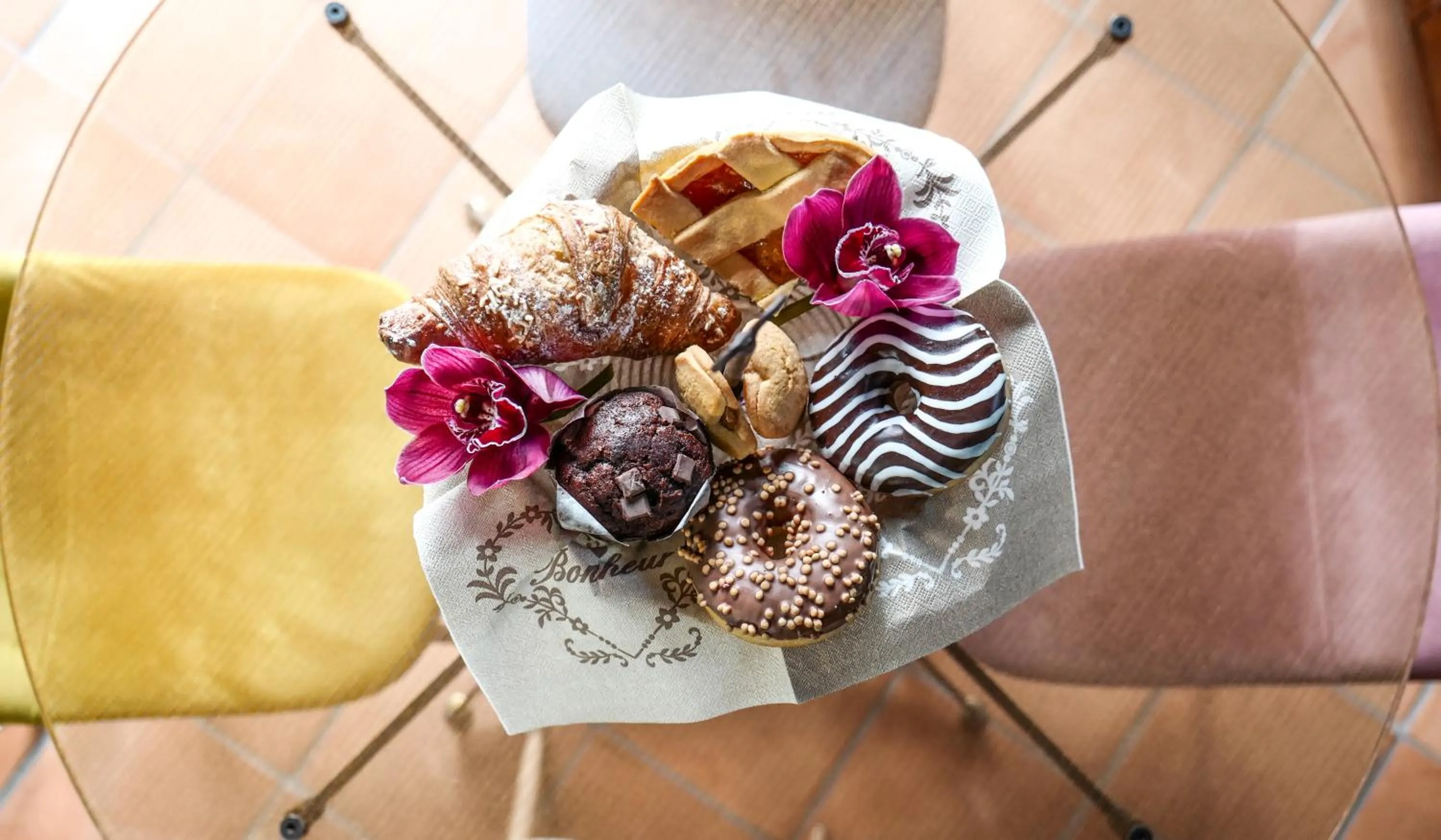 Food and drinks in Maison Silvia