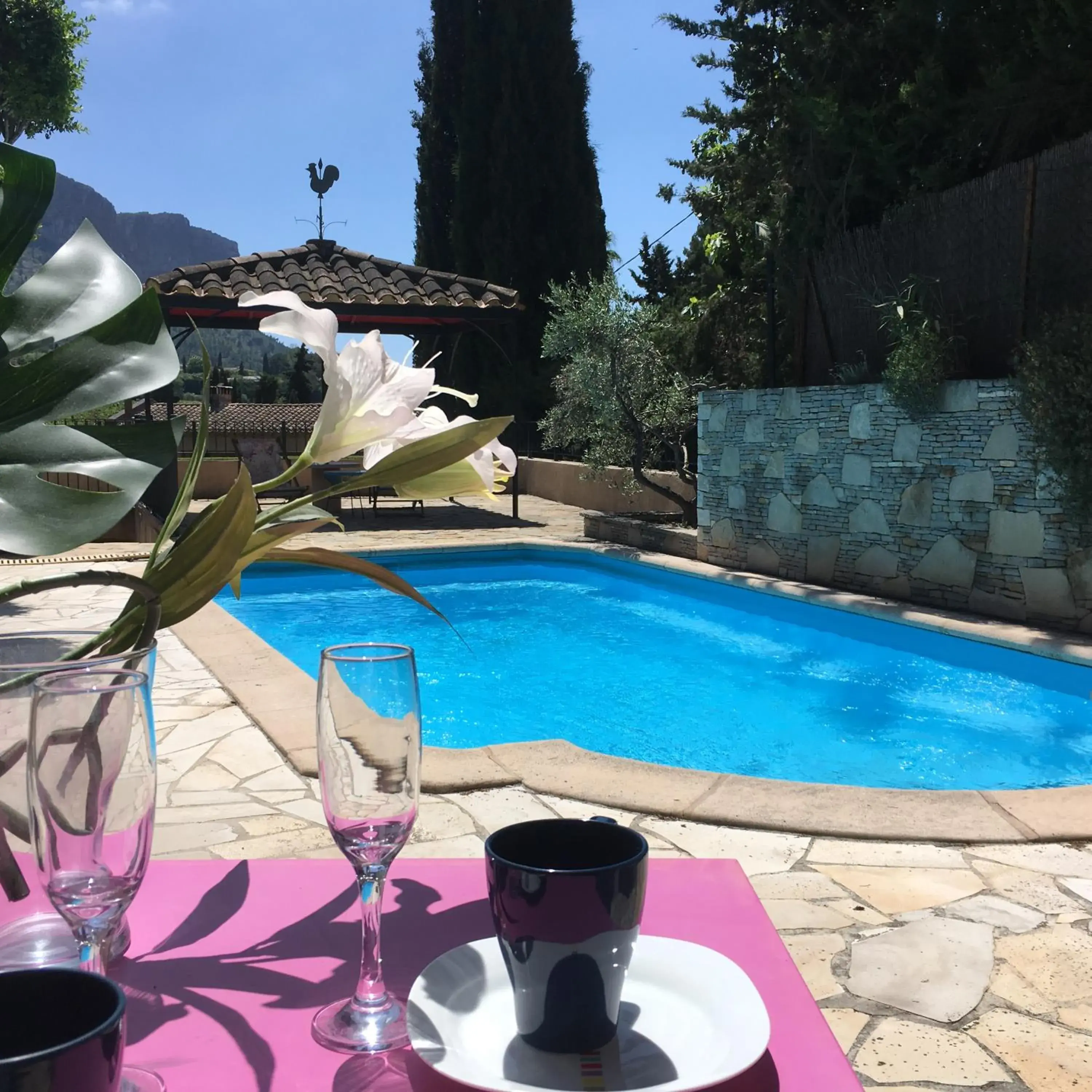 BOUTIQUE HOSTEL BY Cassis BOUTIQUE HOSTEL BY Cassis