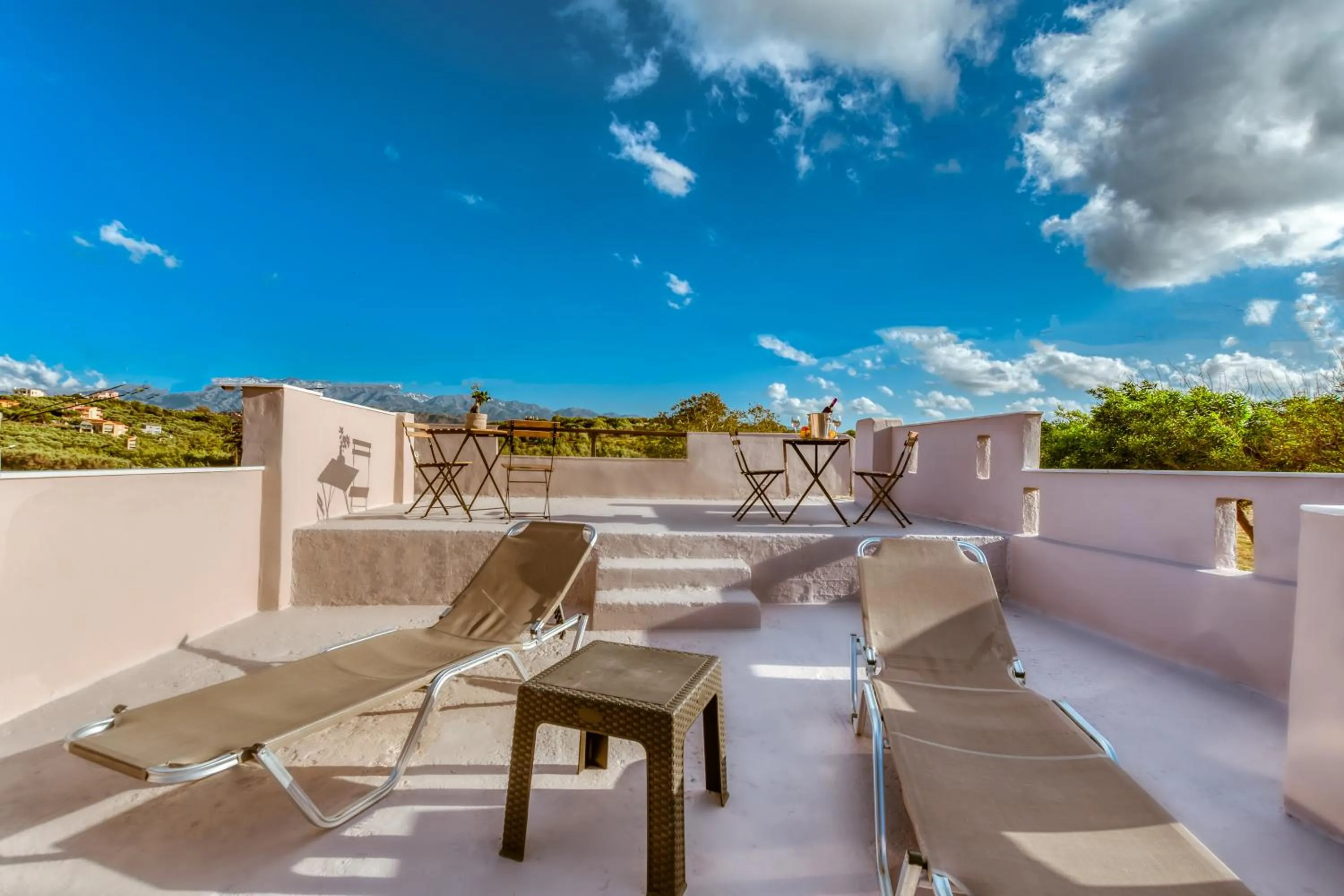 Gregory Village Sea View