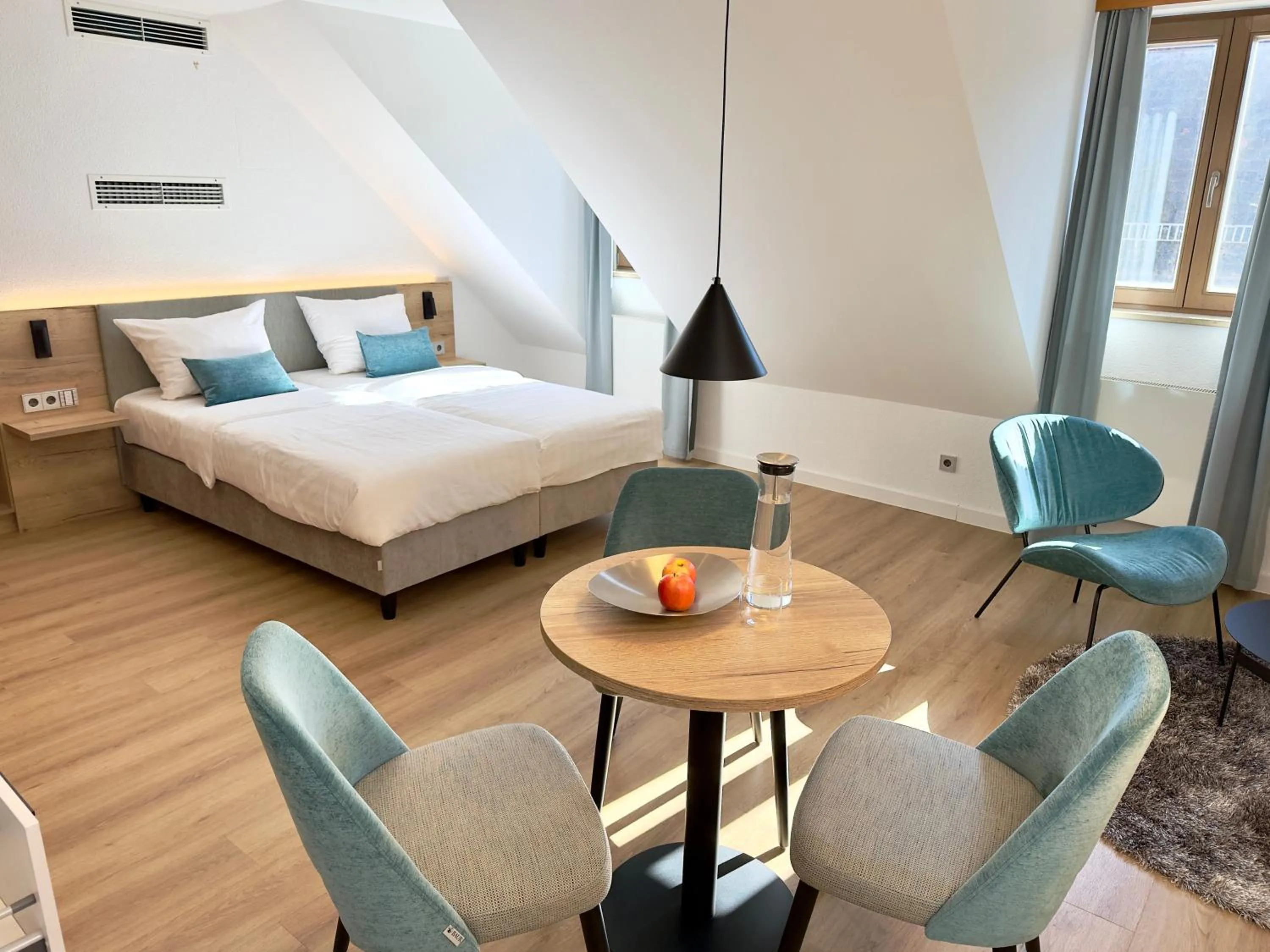 Photo of the whole room, Bed in Living & Serviced Apartments by Blauer Wolf