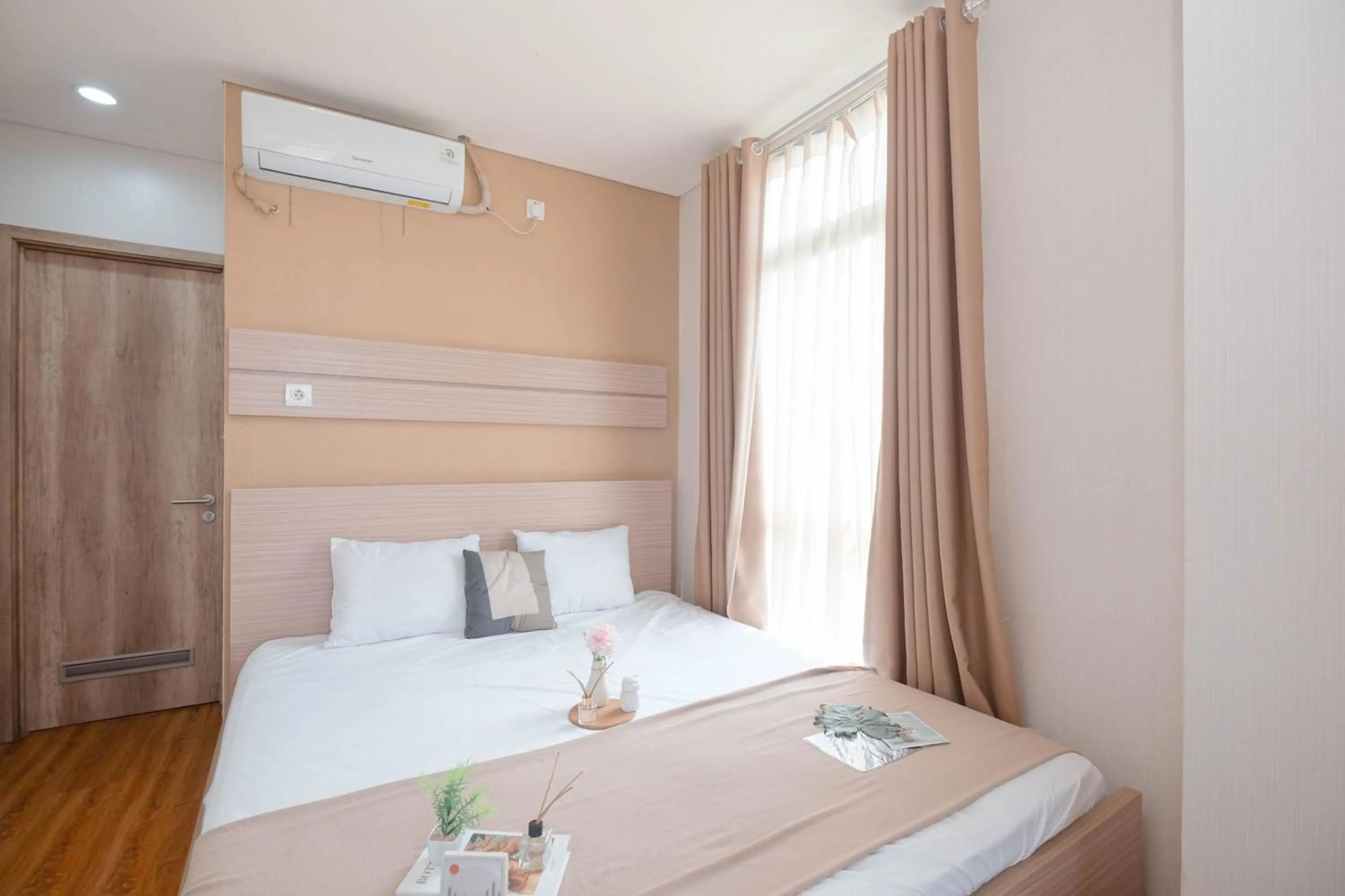 Bed in Fully Furnished 2BR Apartment at Pejaten Park Residence By Travelio