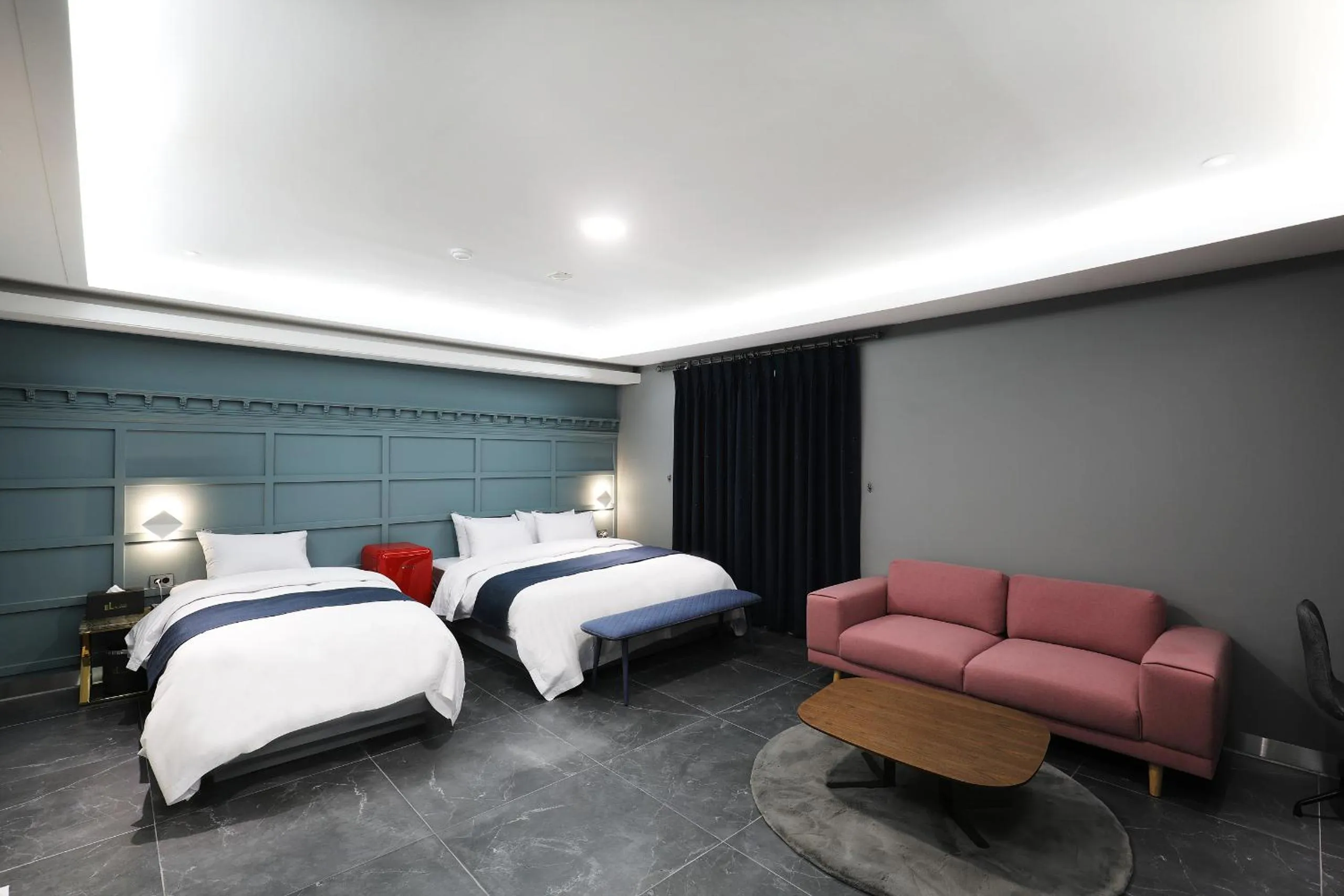 Bed in El Tower Hotel