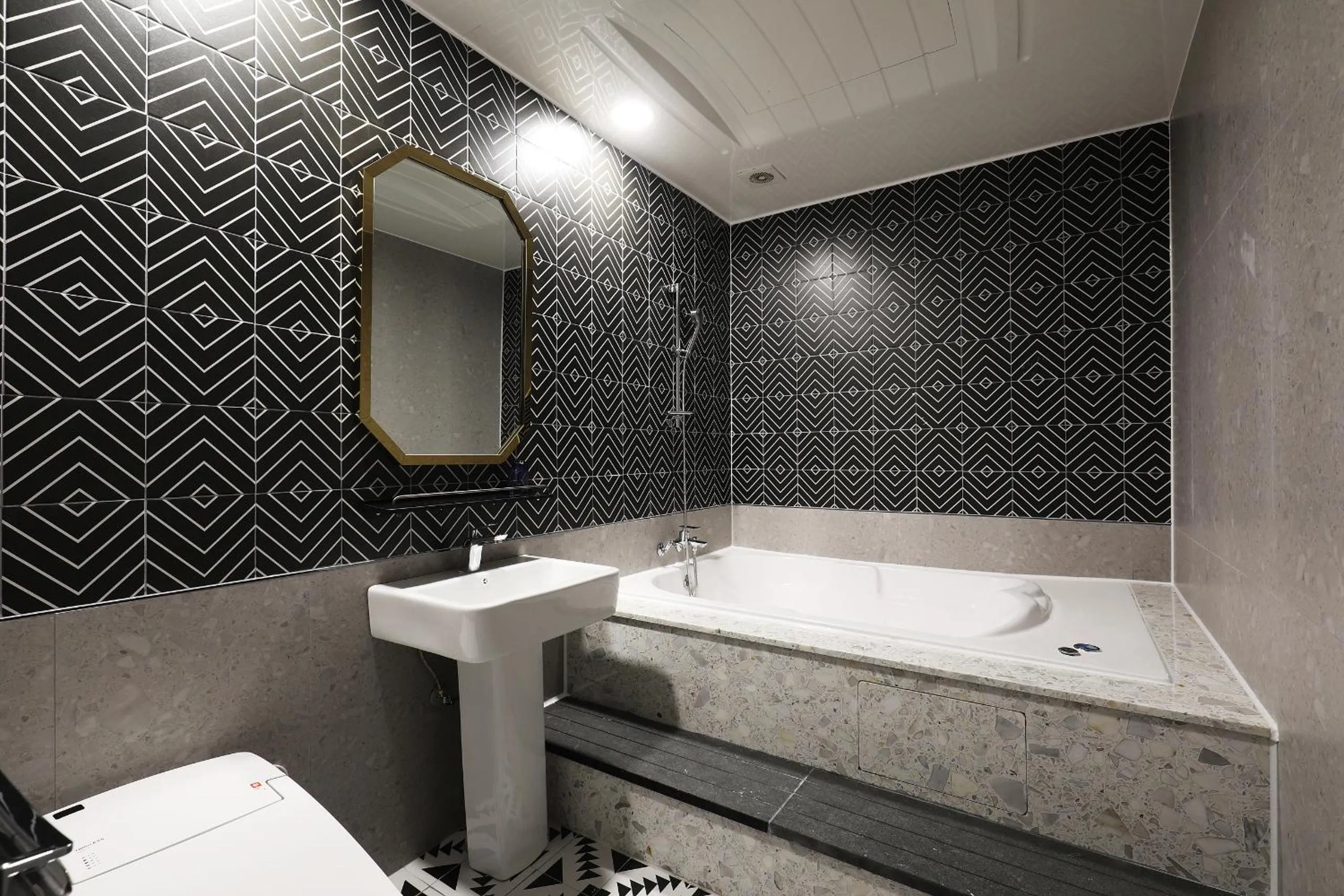 Bed in El Tower Hotel