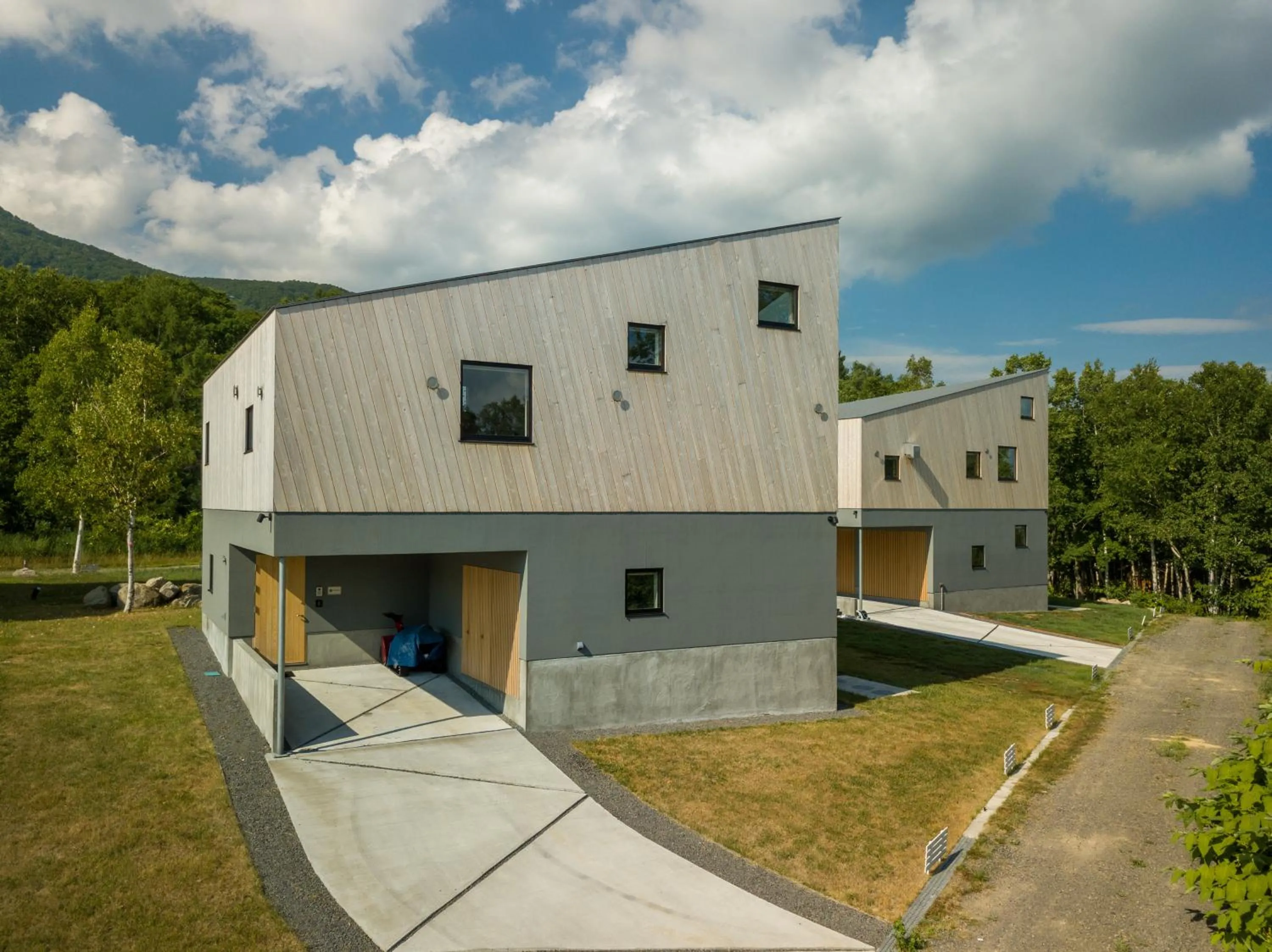 Property building in Foxwood D