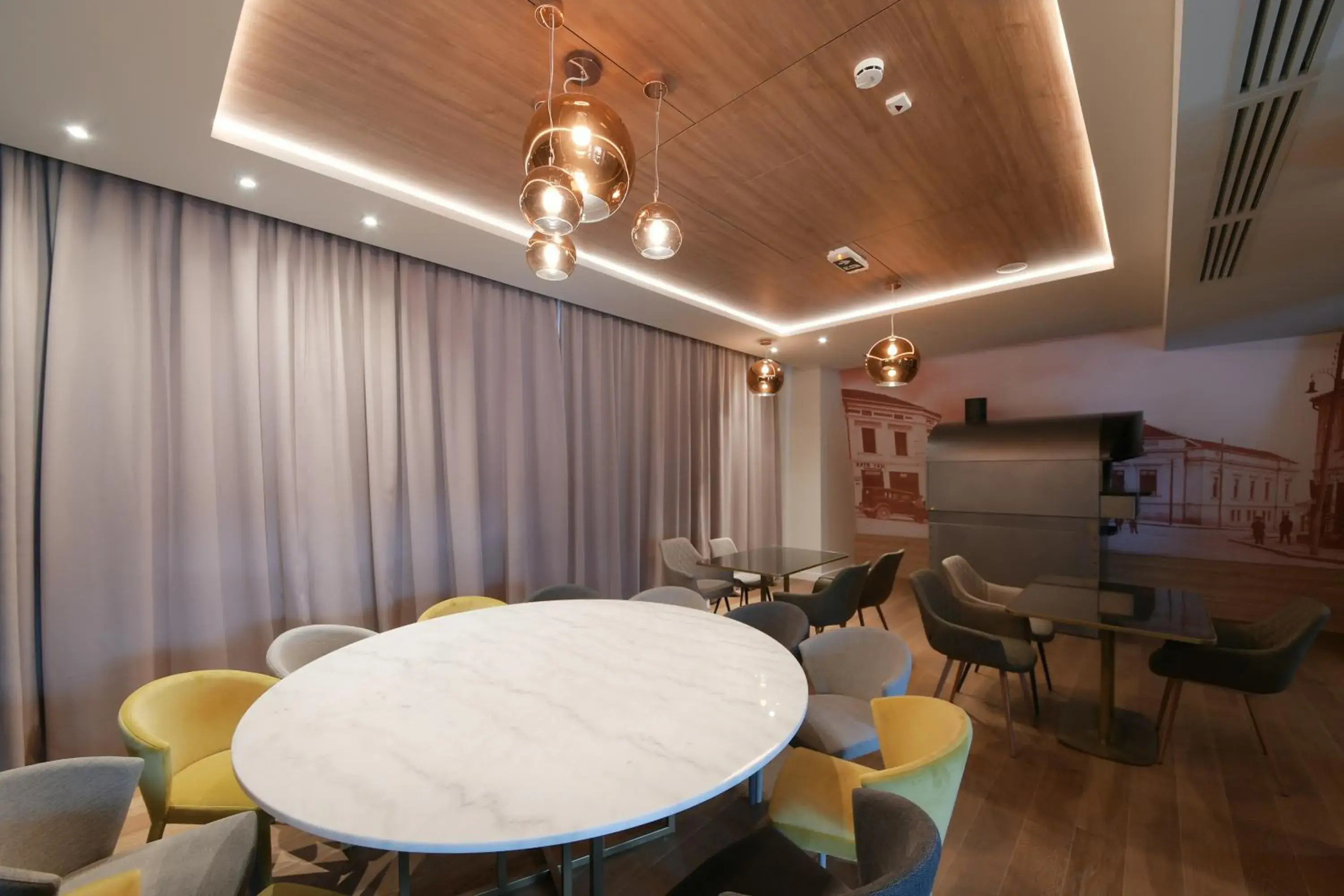 Restaurant/places to eat in Hotel Royal Putnik Restaurant/places to eat in Hotel Royal Putnik