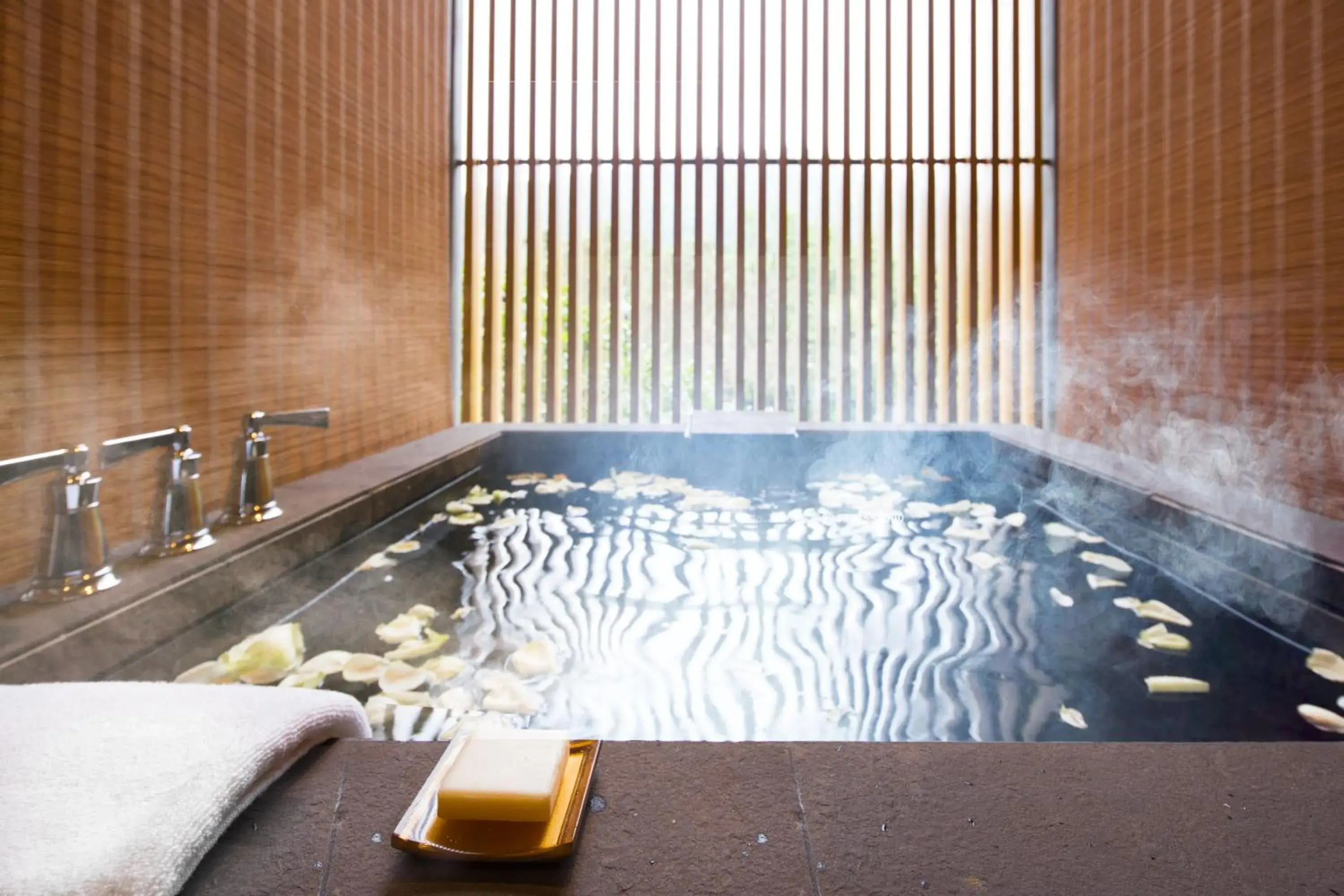 Superior Room in Radisson Chongqing South Hot Spring Superior Room in Radisson Chongqing South Hot Spring