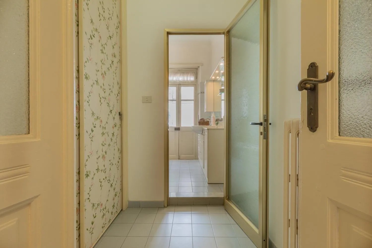 Bathroom in La Casa dei Colori by Wonderful Italy