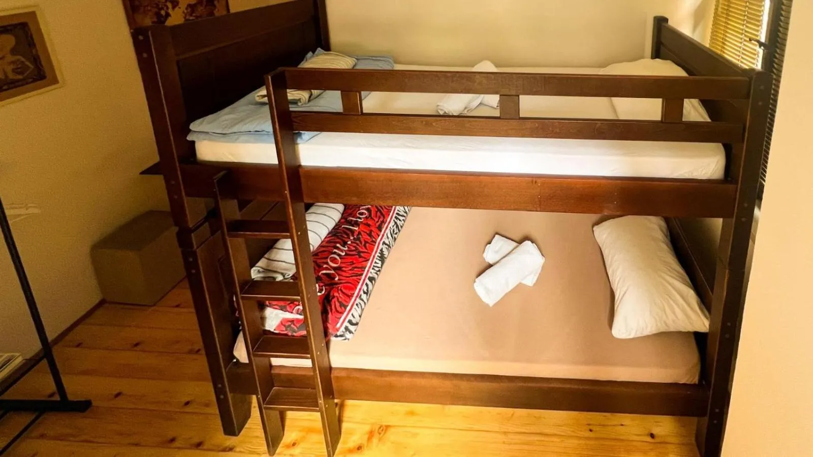 Bed in Old Town Homestel