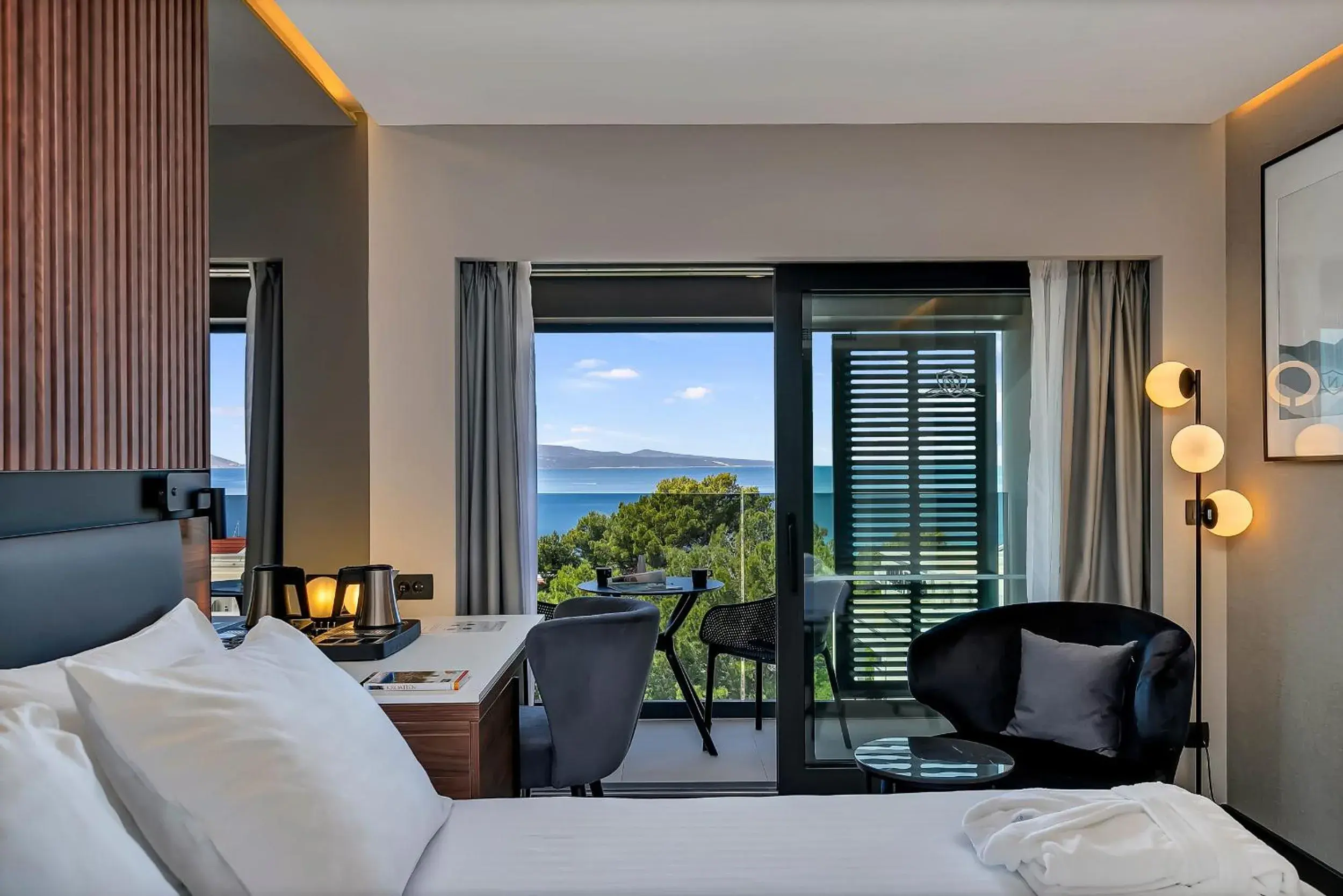 Superior Double Room with Balcony and Sea View - single occupancy in Boutique Hotel Noemia Superior Double Room with Balcony and Sea View - single occupancy in Boutique Hotel Noemia