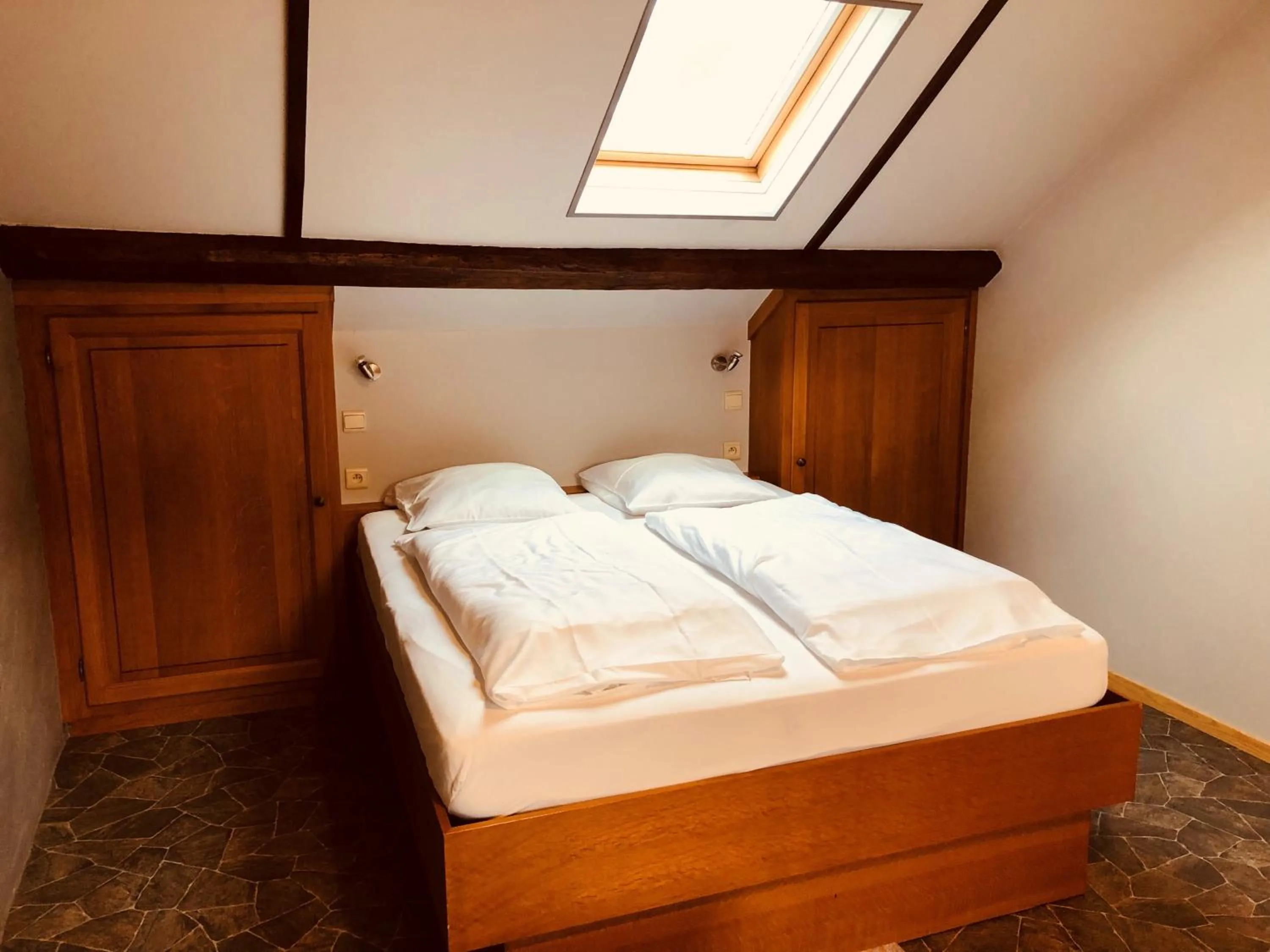 Bedroom, Bed in Appart Hotel Au Pied de Vigne