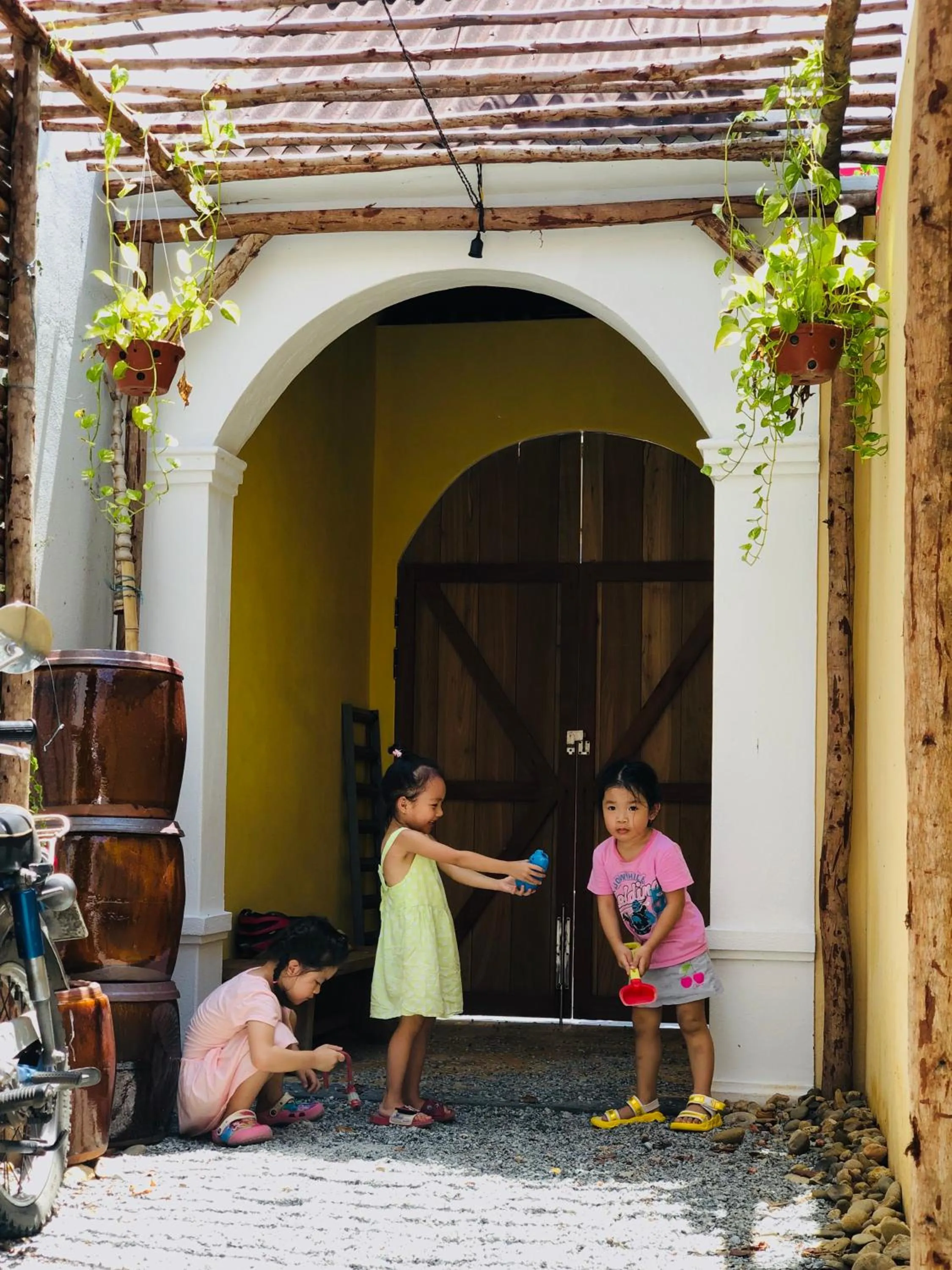 Facade/entrance in Leranda Homestay