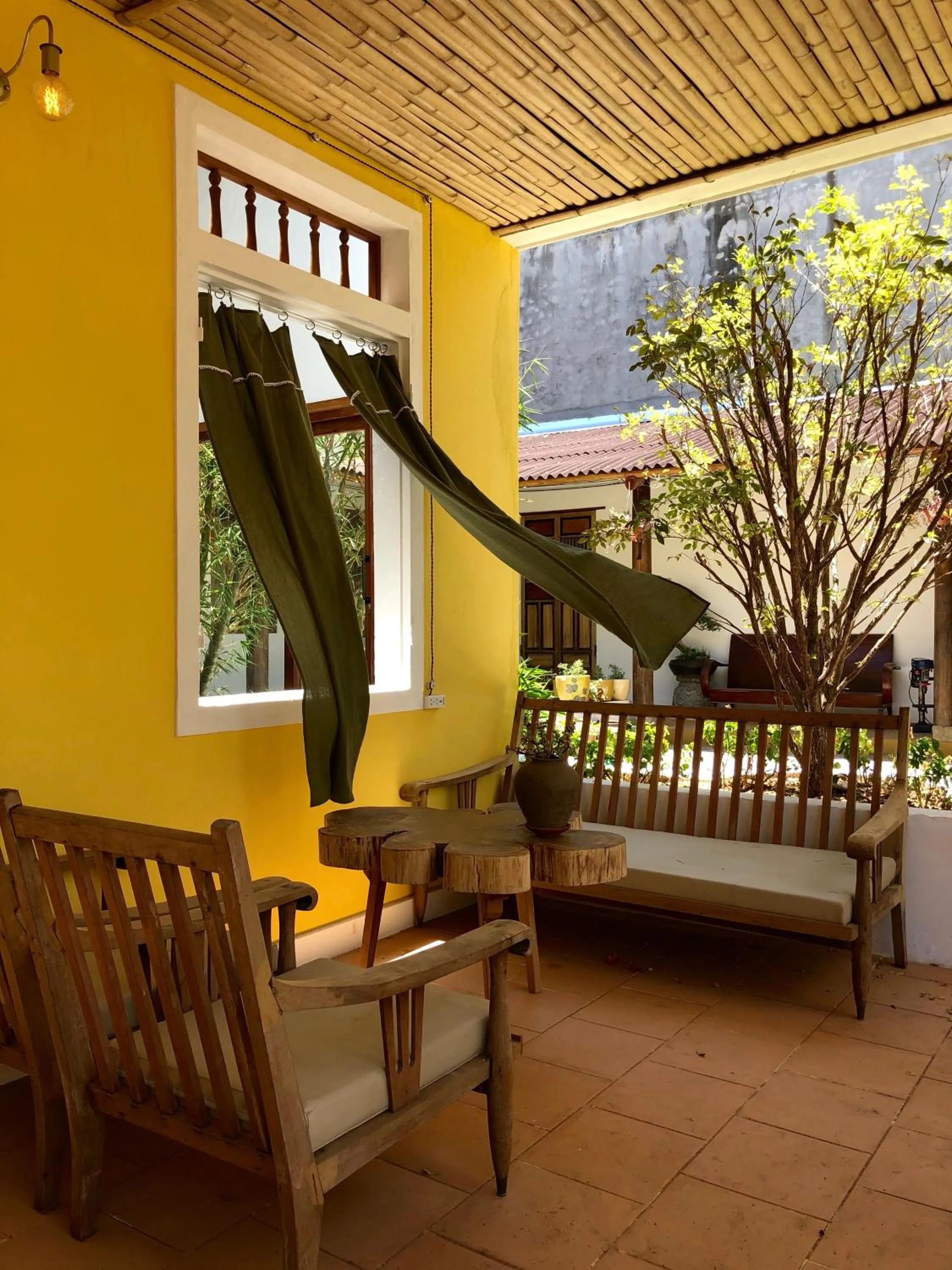 Lounge or bar in Leranda Homestay