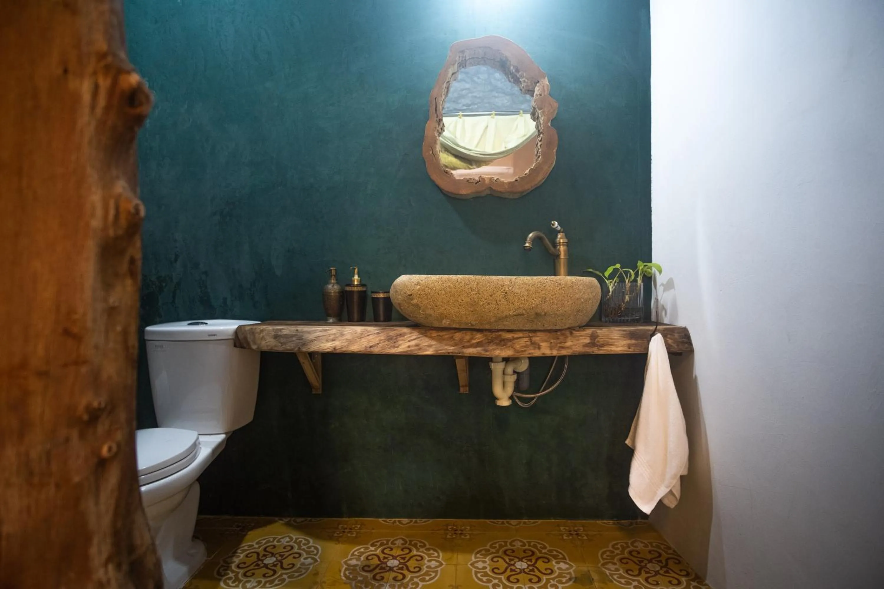 Bathroom in Leranda Homestay