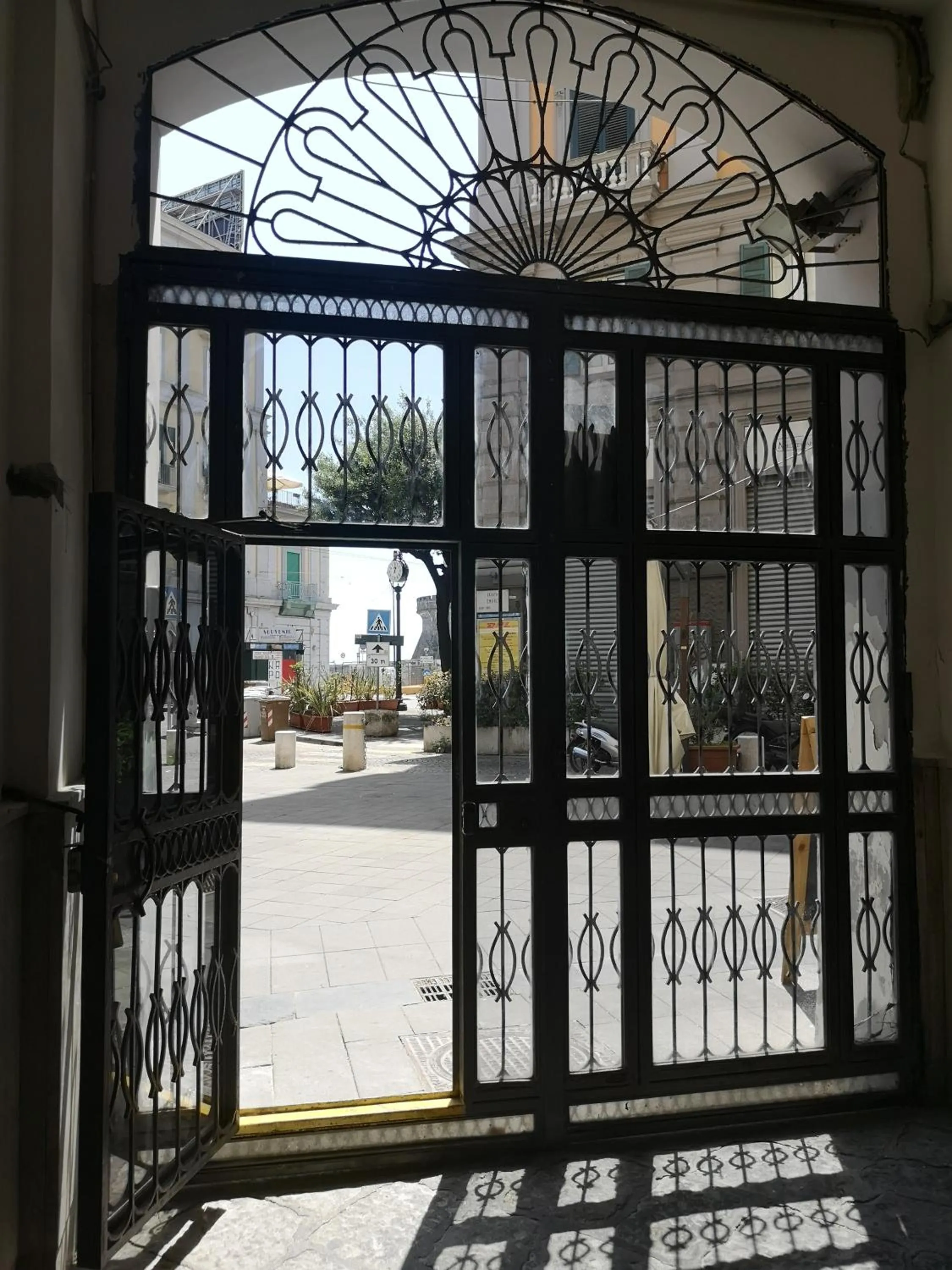 Facade/entrance in Doria Suites Napoli