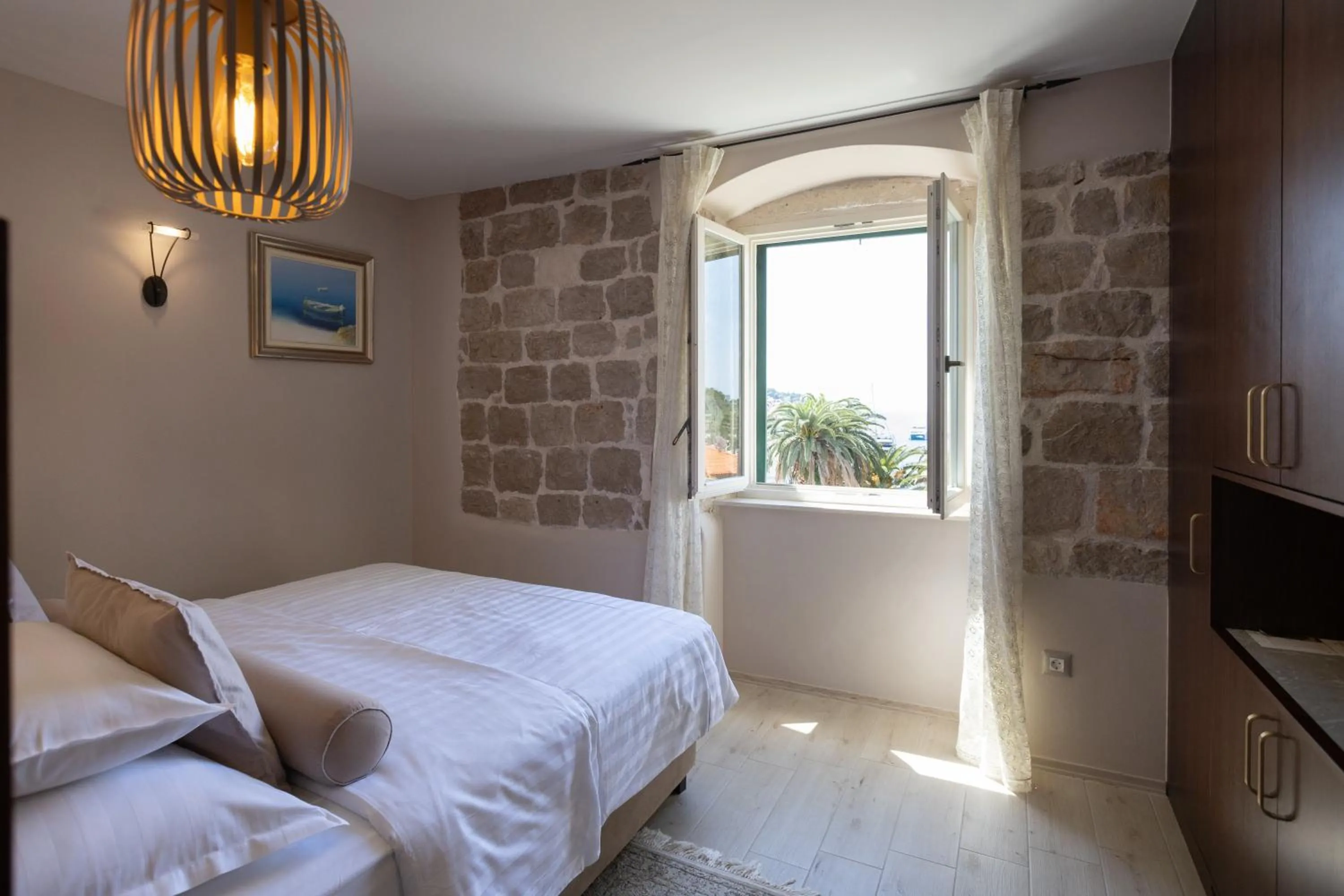 Bed in Heritage Hotel Park Hvar