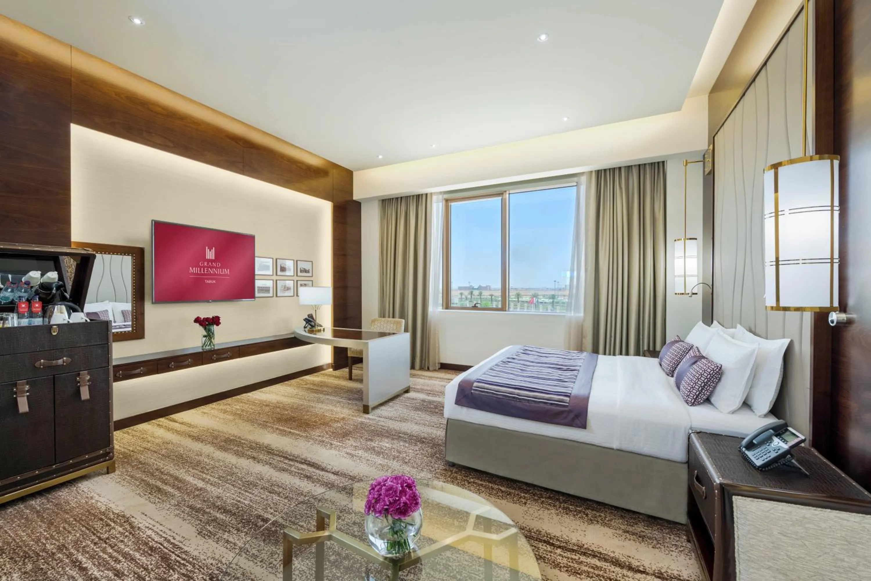 Bedroom, Bed in Grand Millennium Tabuk