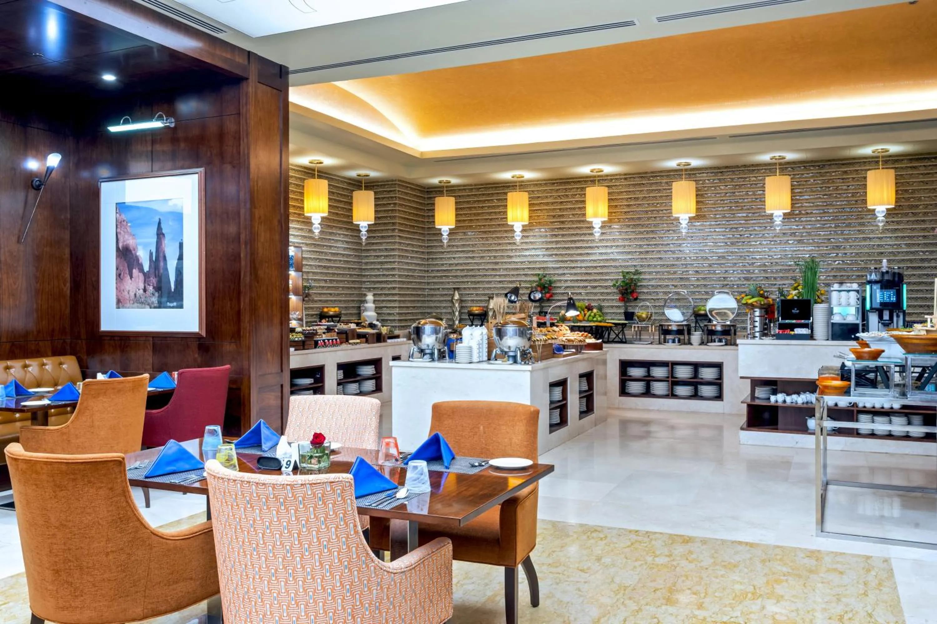 Restaurant/places to eat in Grand Millennium Tabuk