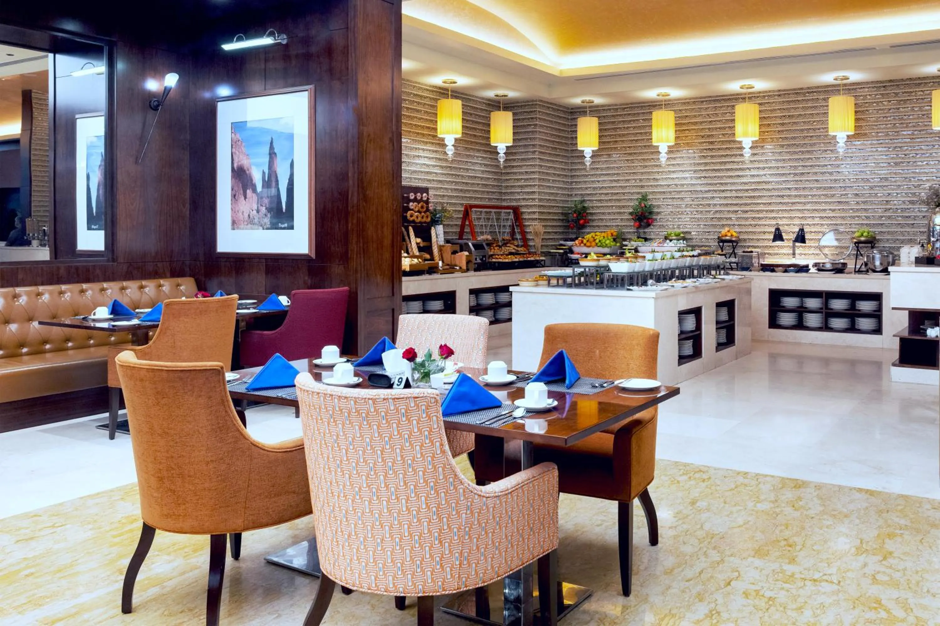Restaurant/places to eat in Grand Millennium Tabuk