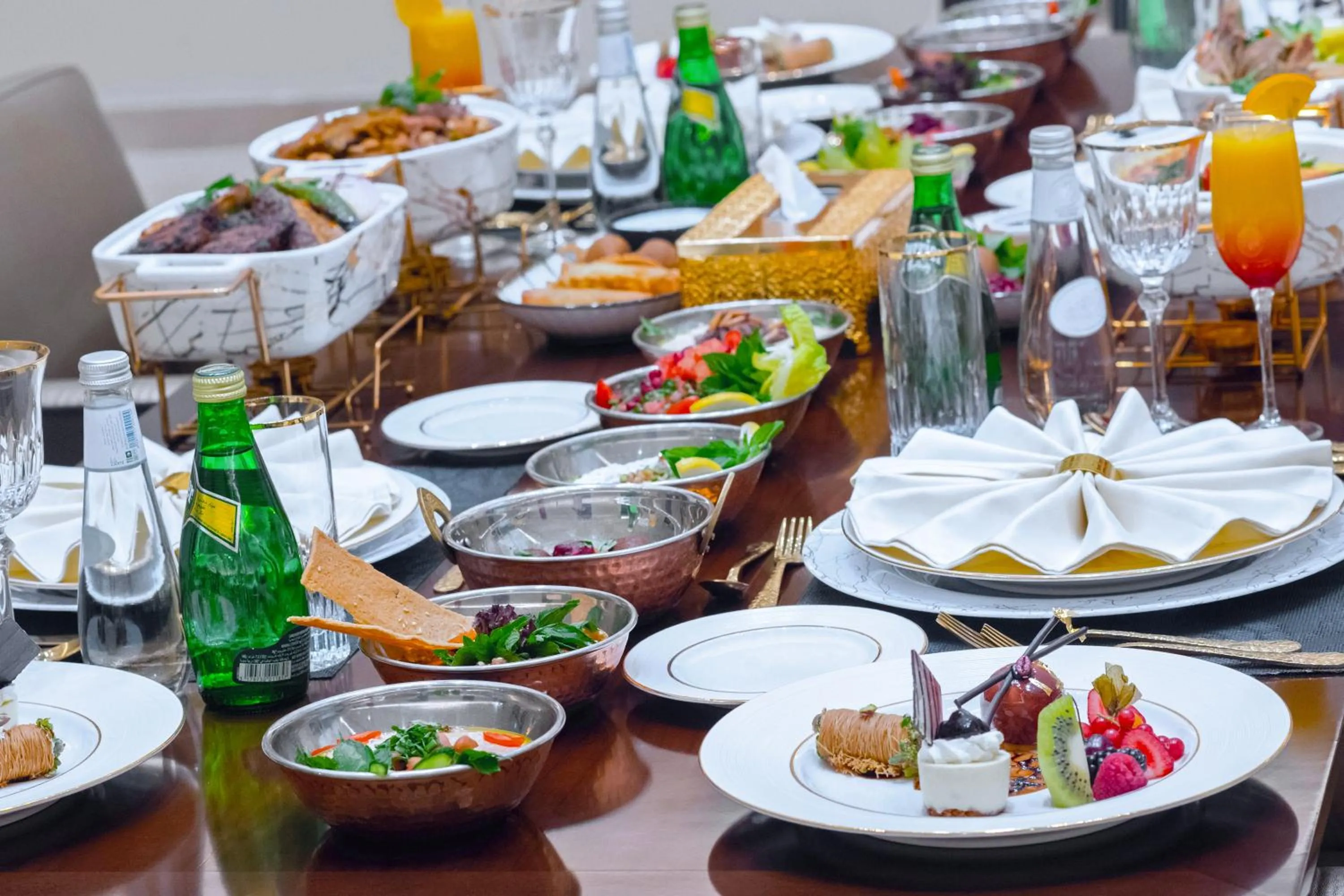 Food and drinks in Grand Millennium Tabuk