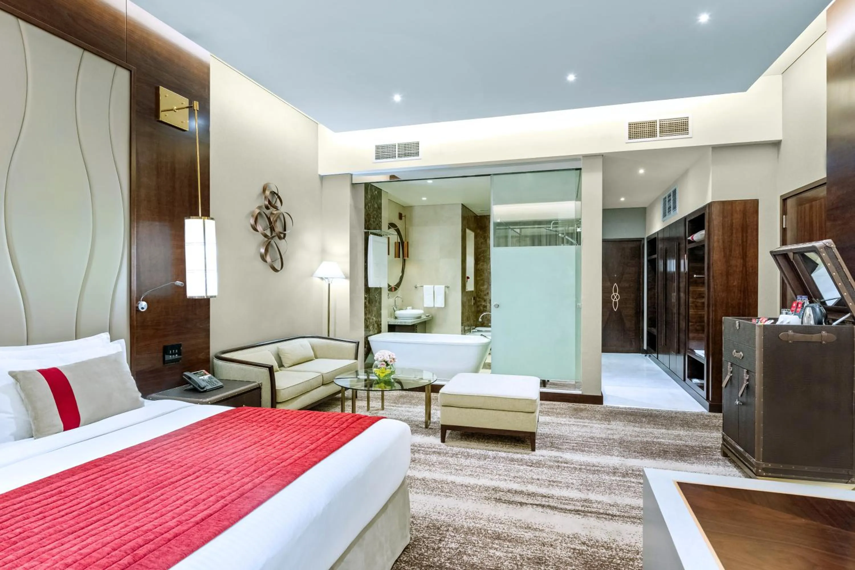 Bedroom, Bed in Grand Millennium Tabuk