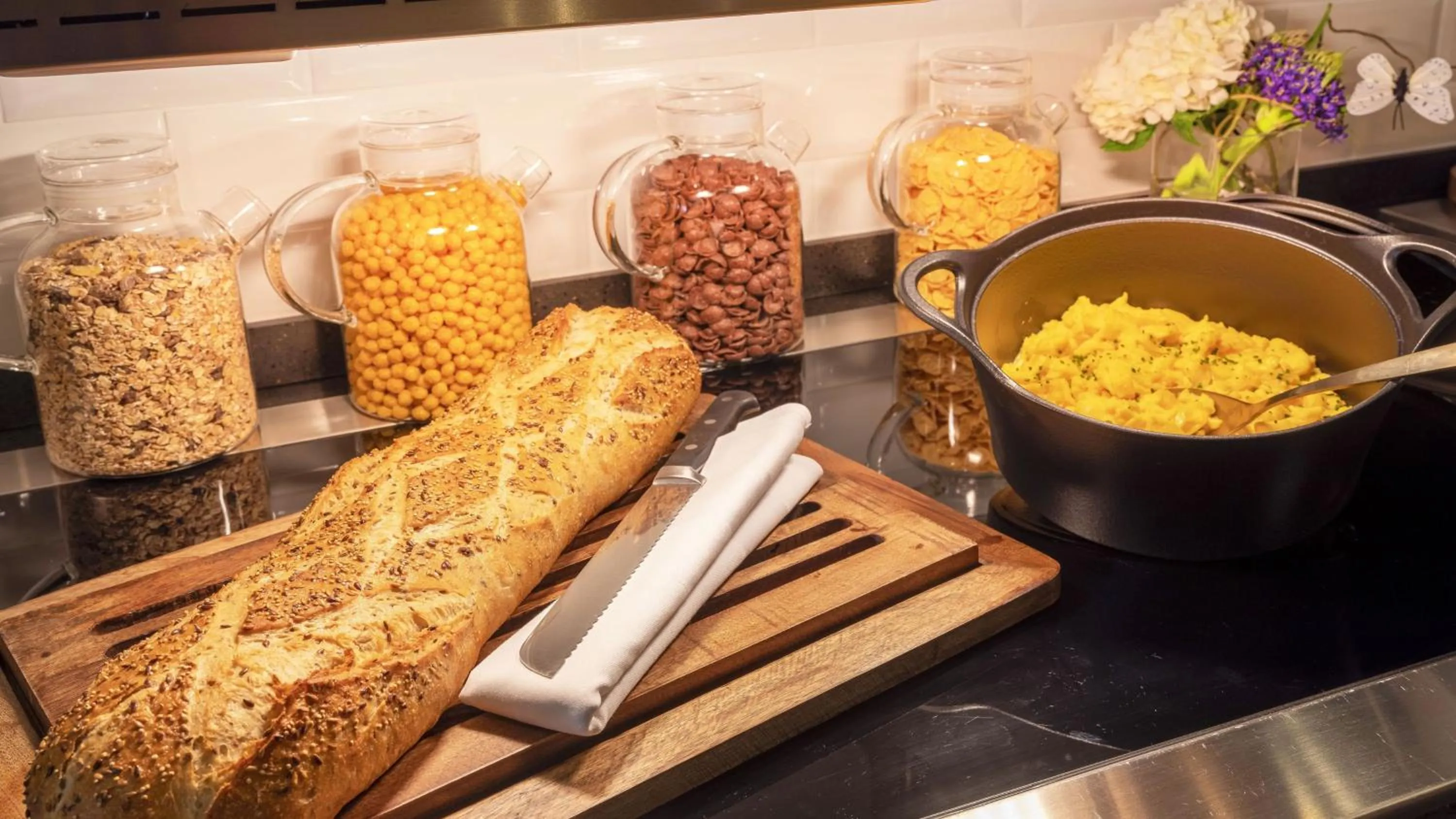 Breakfast in Holiday Inn Express - Nice - Grand Arenas by IHG