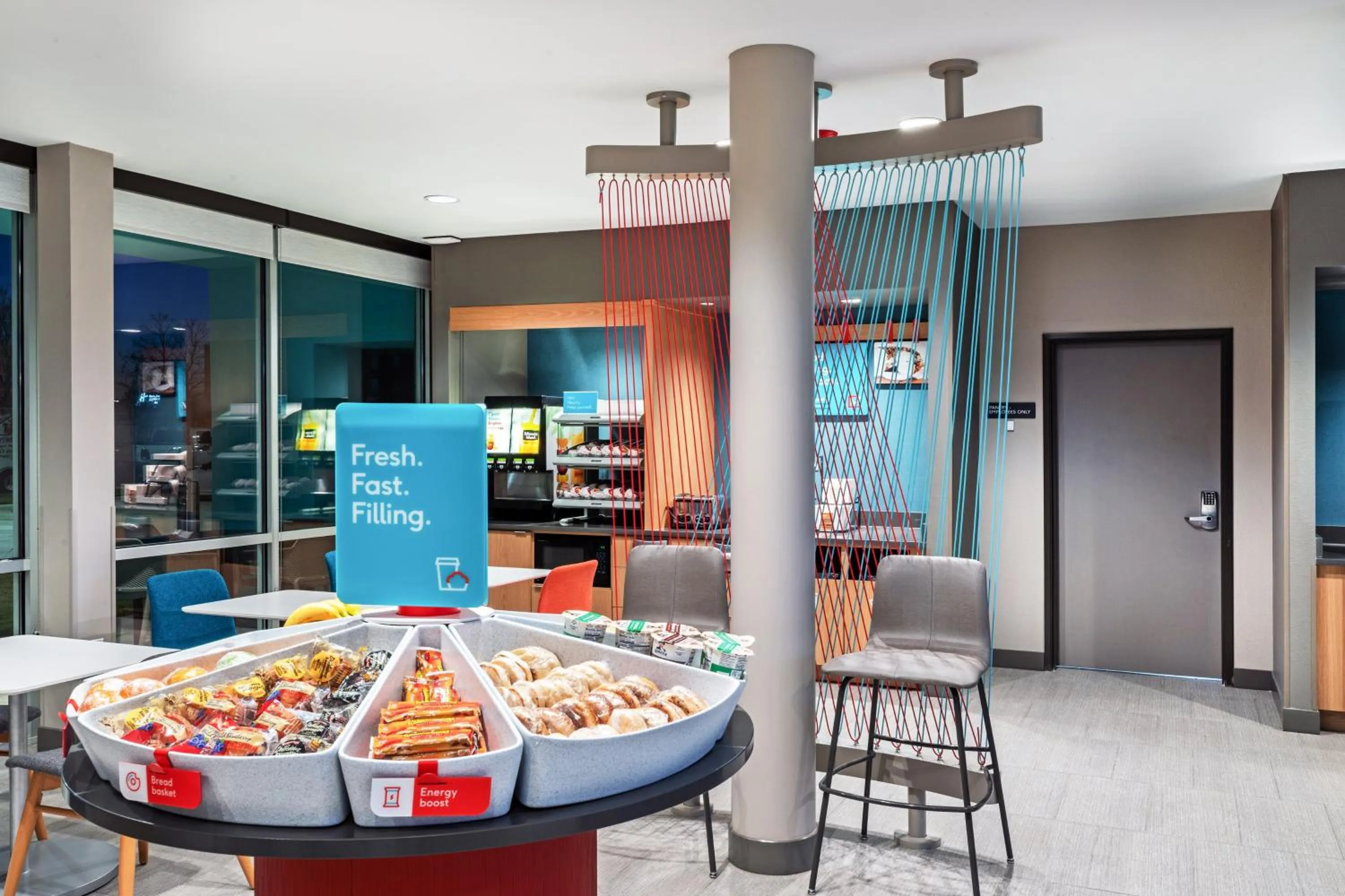 Breakfast in avid hotel - Bentonville - Rogers by IHG