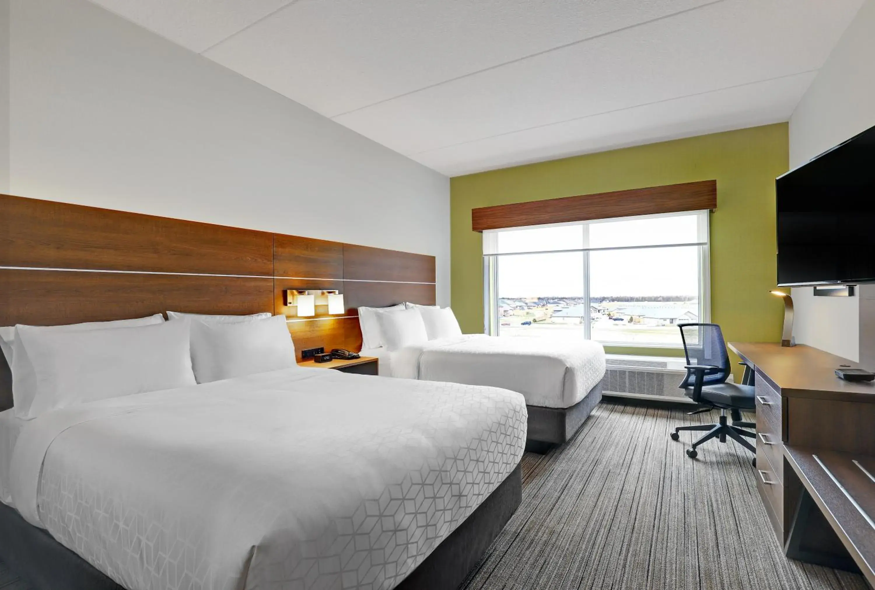 Bed in Holiday Inn Express & Suites - Port Elgin Bed in Holiday Inn Express & Suites - Port Elgin