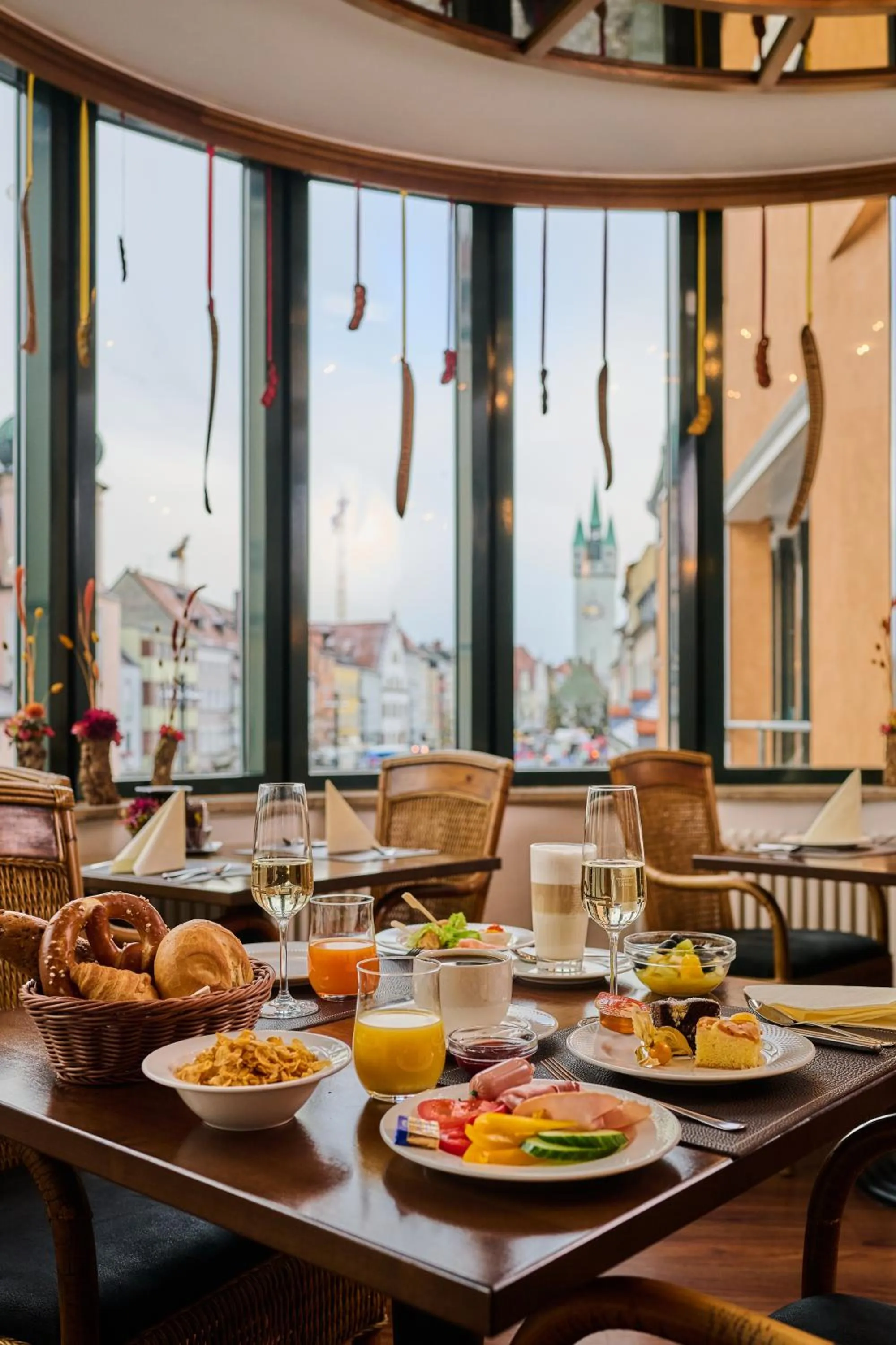 Buffet breakfast in Hotel Theresientor