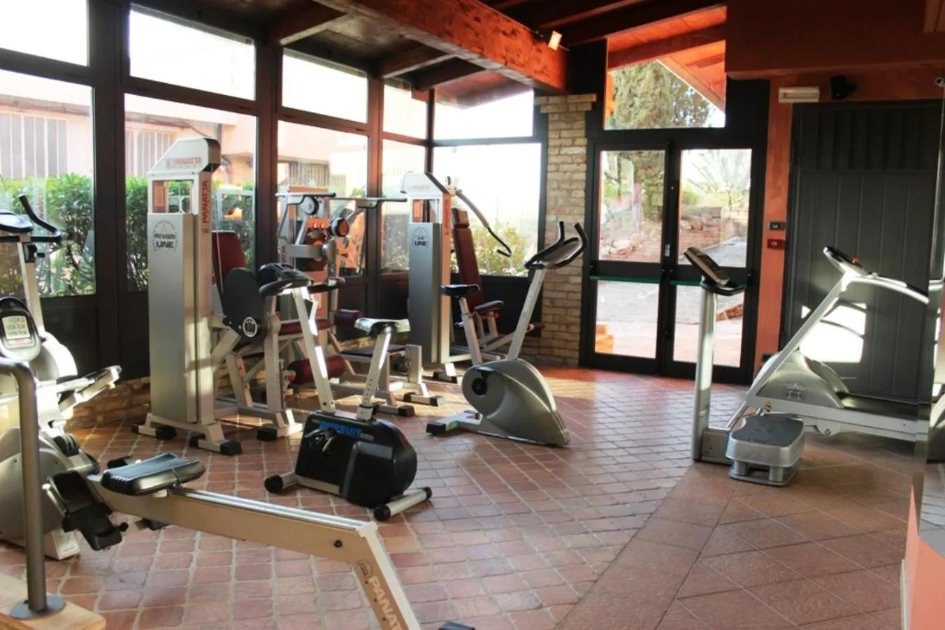 Fitness centre/facilities in Casanova - Panoramic Rooms and Suites