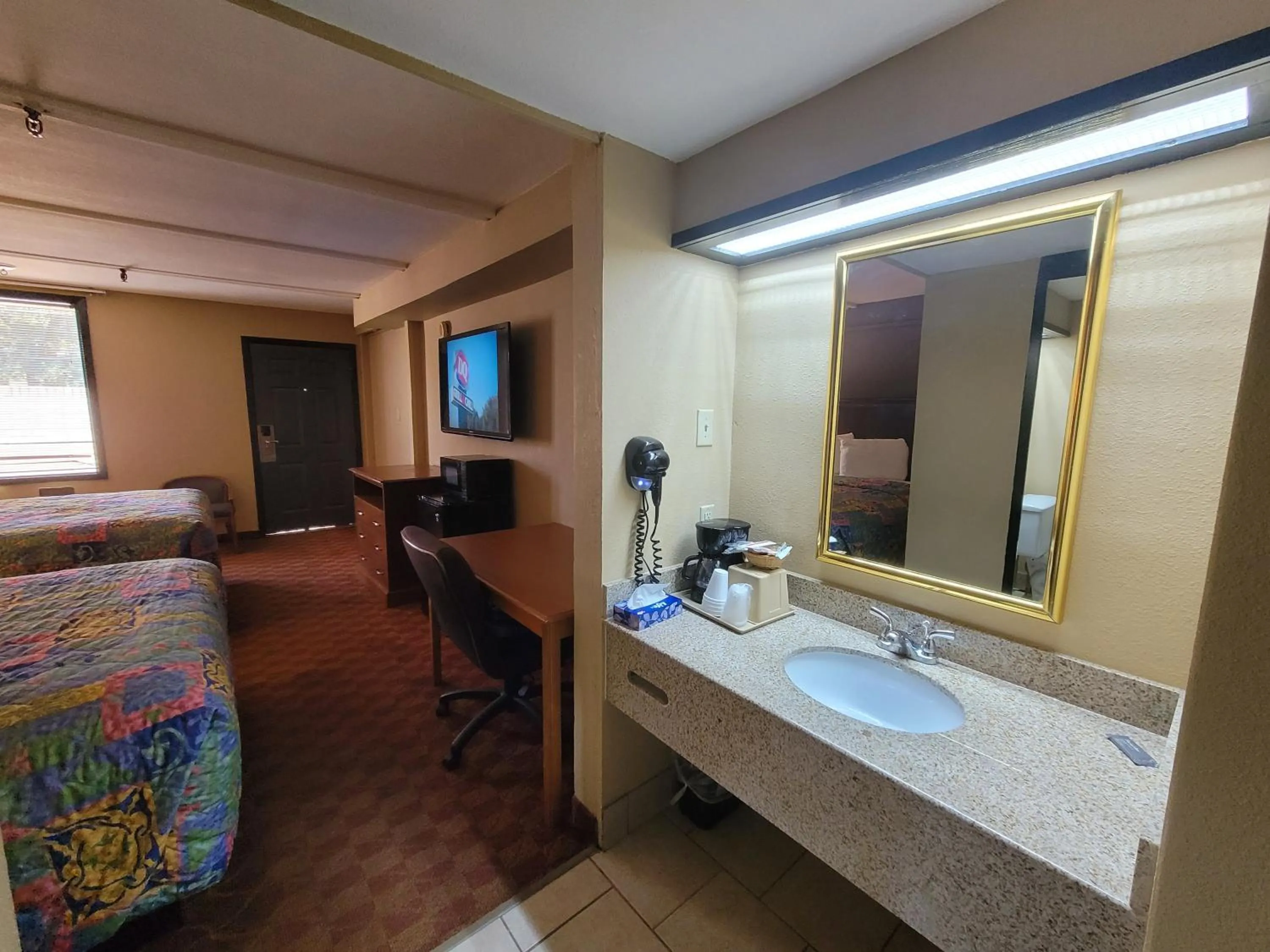 Bedroom, Bed in Stay Express Inn Athens