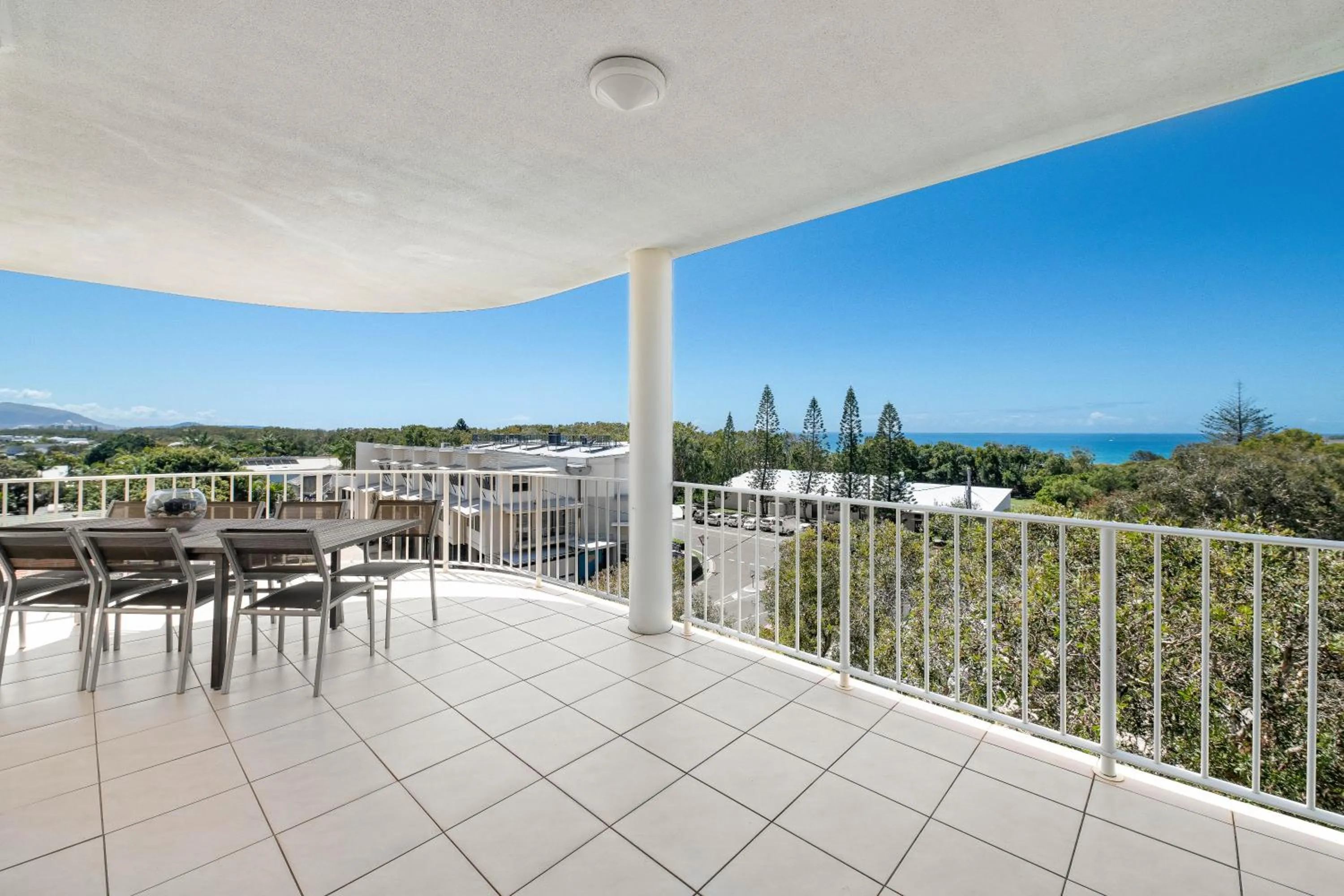 Ocean View 3 bedroom Apartment