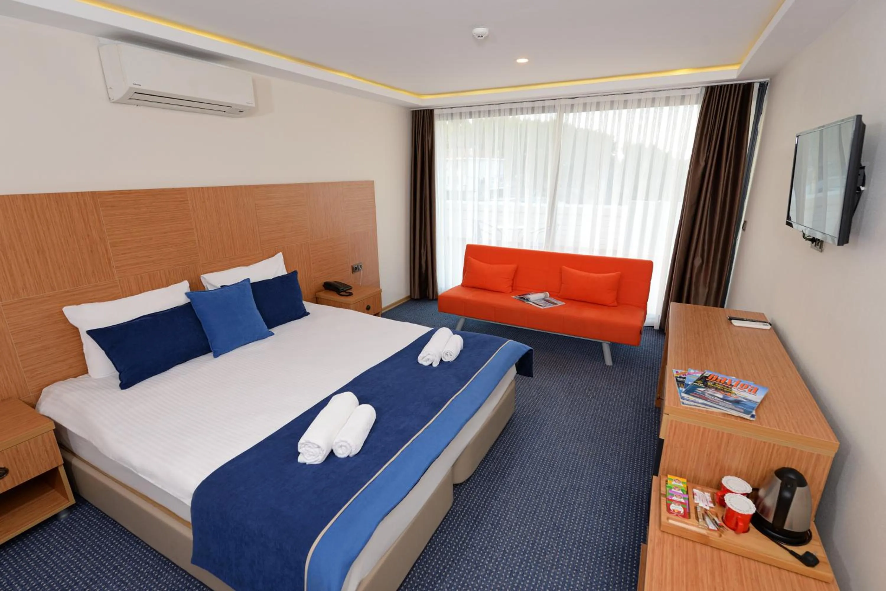 Bed in Saatlı Hotel